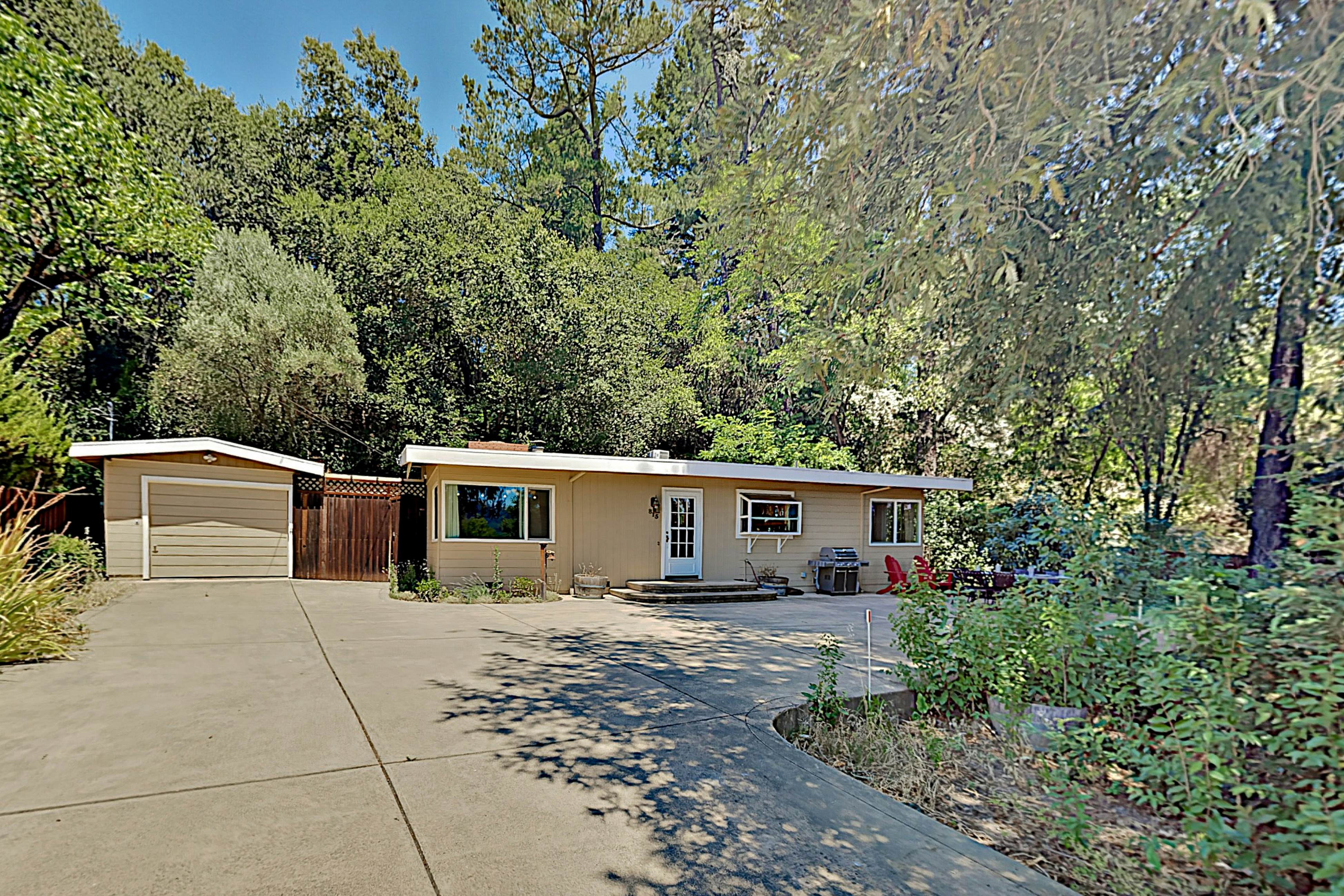 Healdsburg Vacation Rentals, House Rentals Vacasa