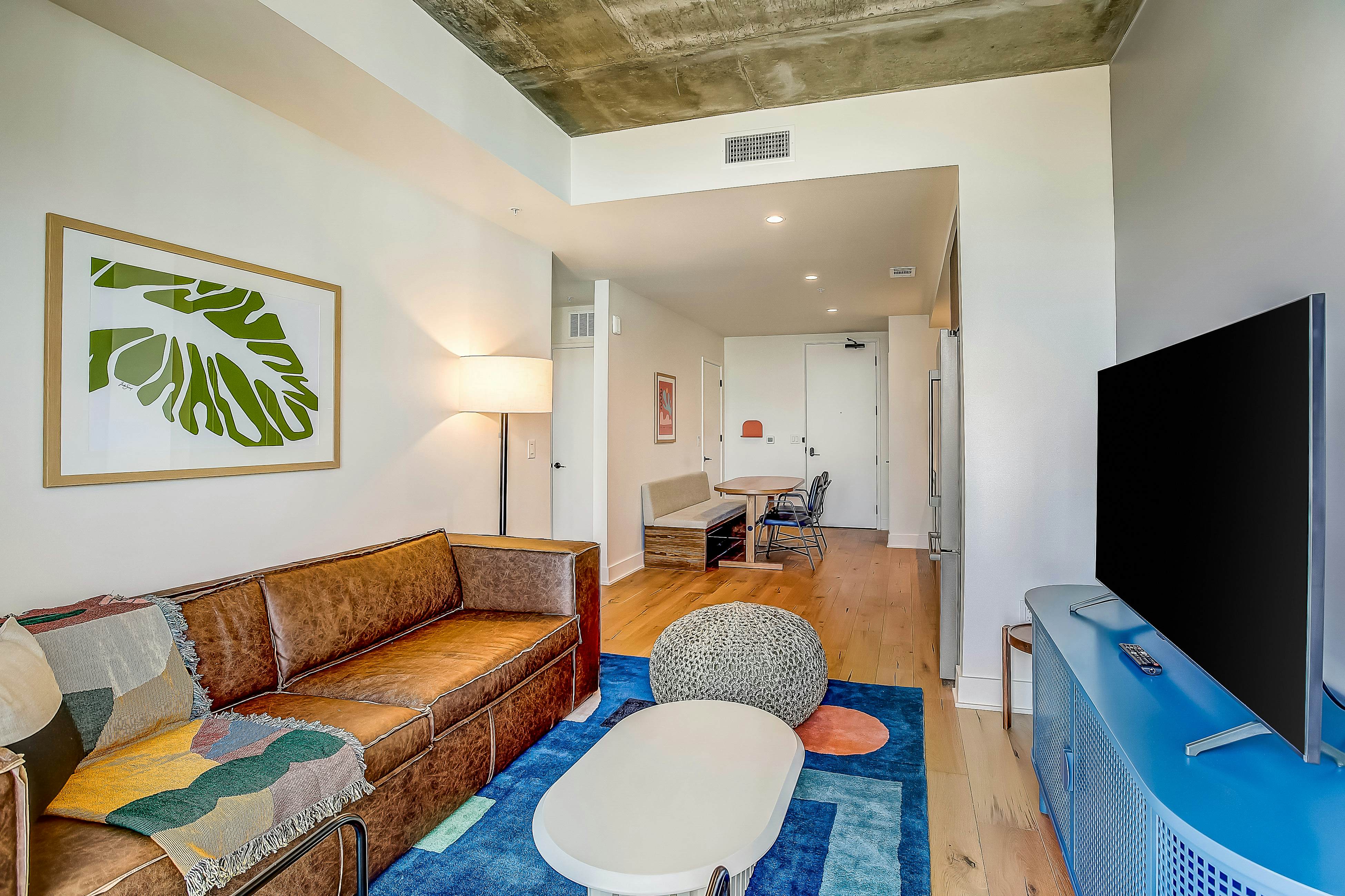 Natiivo Austin Skyline Vistas