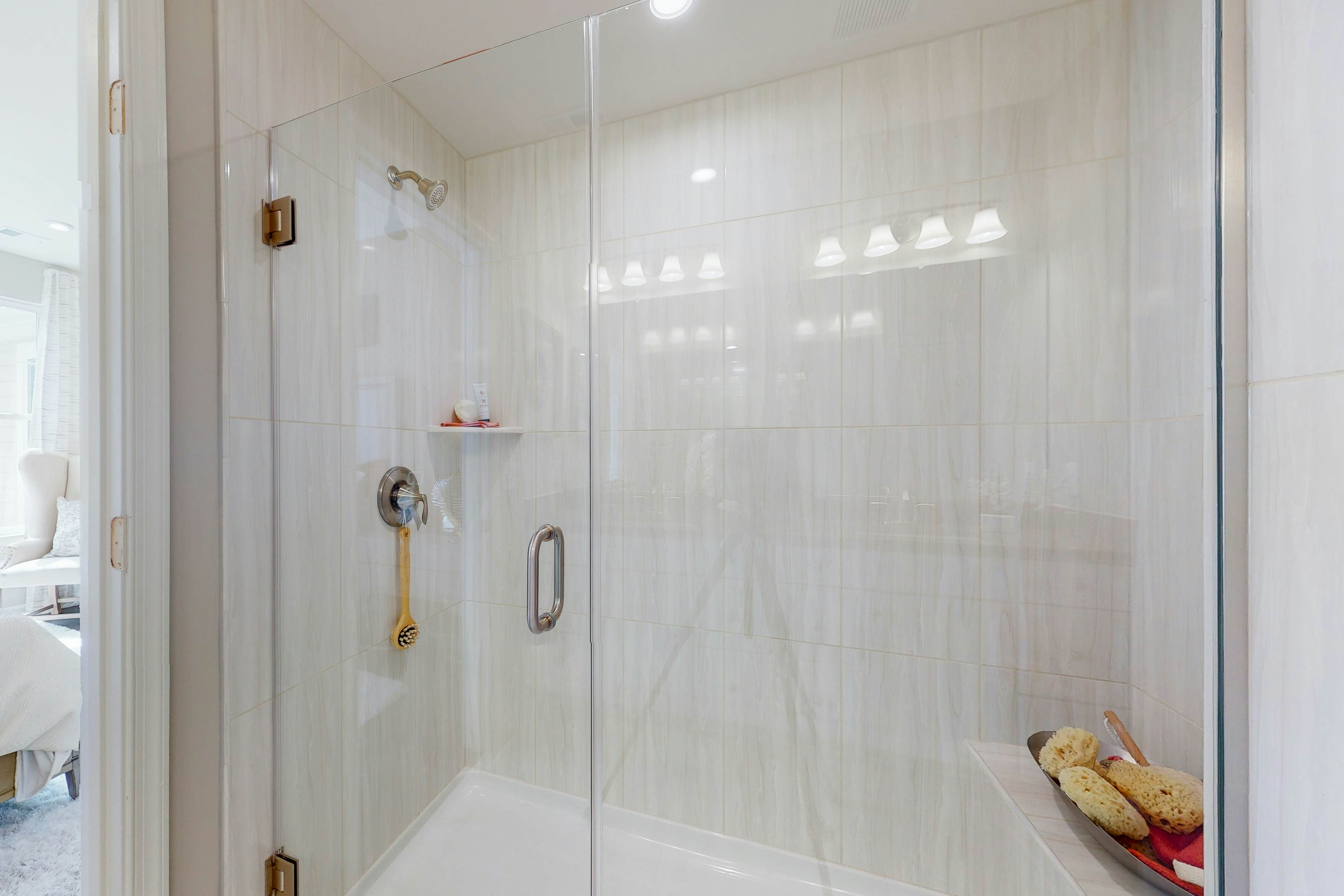 Bayside Resort - 21408 Sweetwater Sq