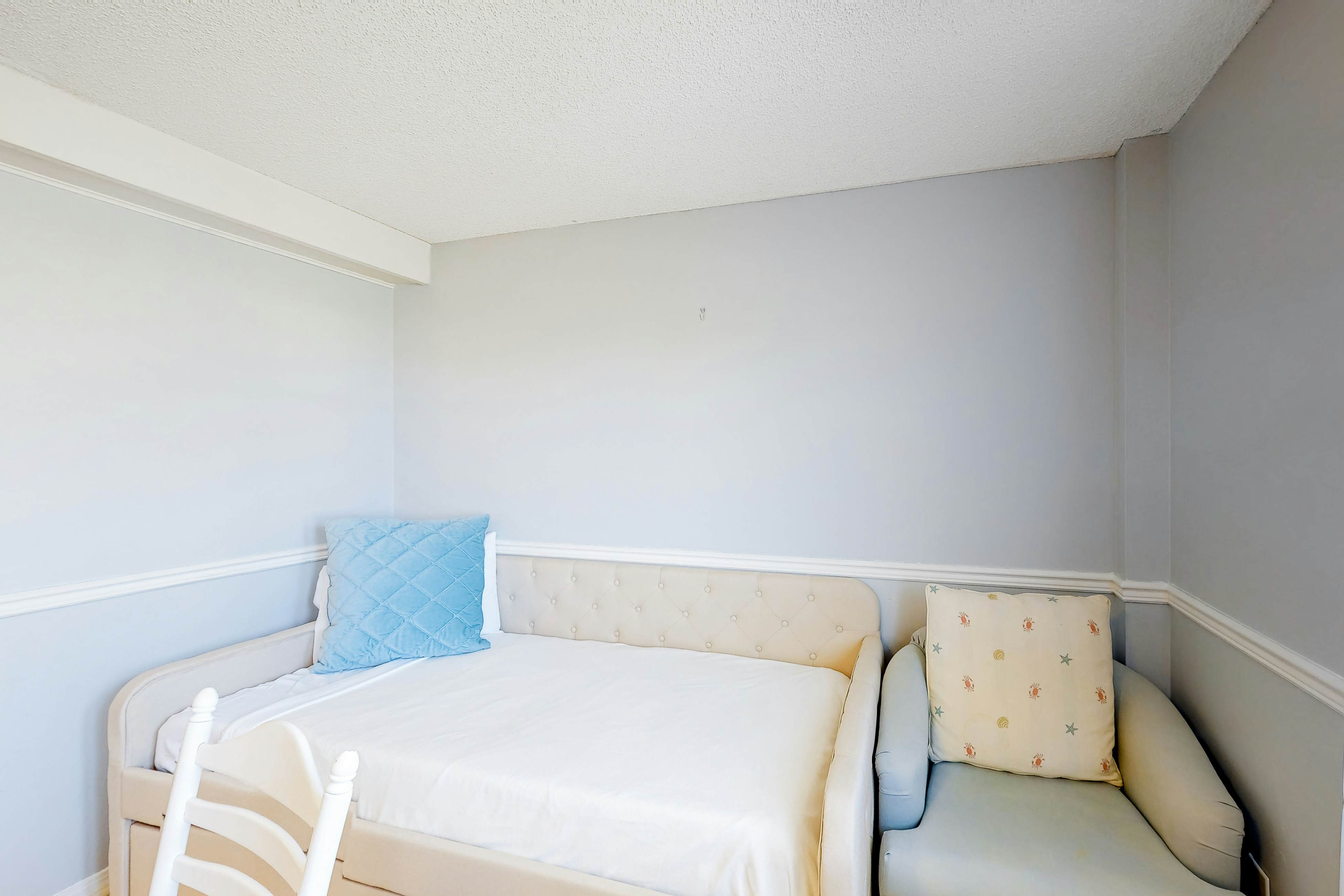 The Inn at St Thomas Square 1203C