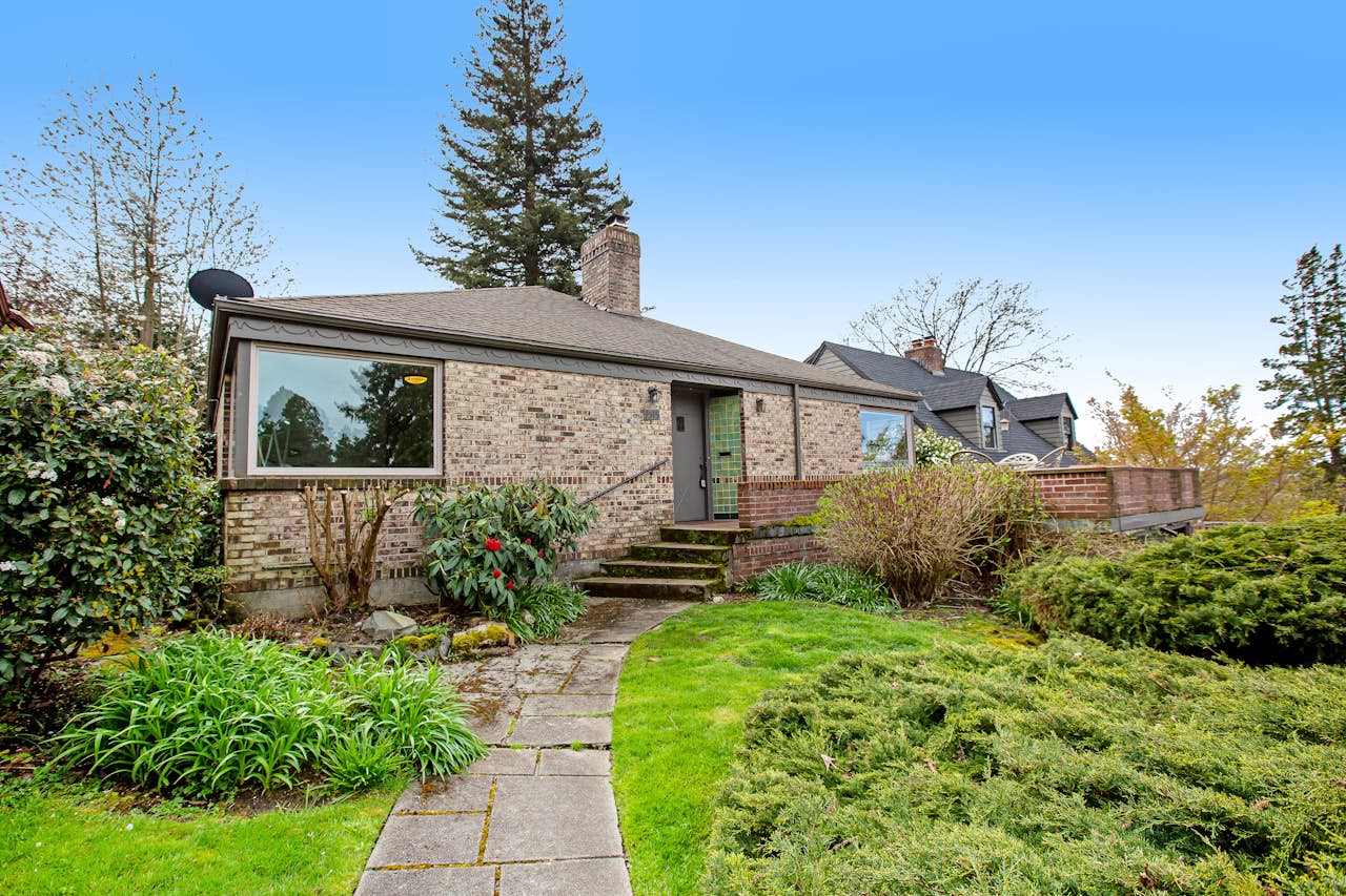 Laurelhurst Park View 3 BD Seattle, WA Vacation Rental Vacasa