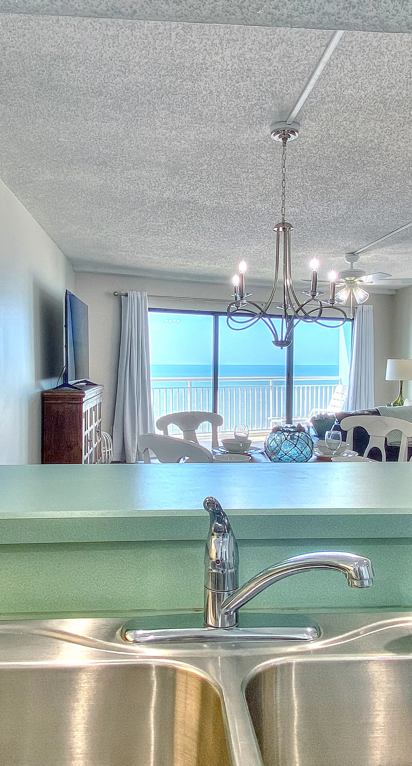 Chateaux Sunset Suites 408 1 BD Indian Shores, FL Vacation Rental