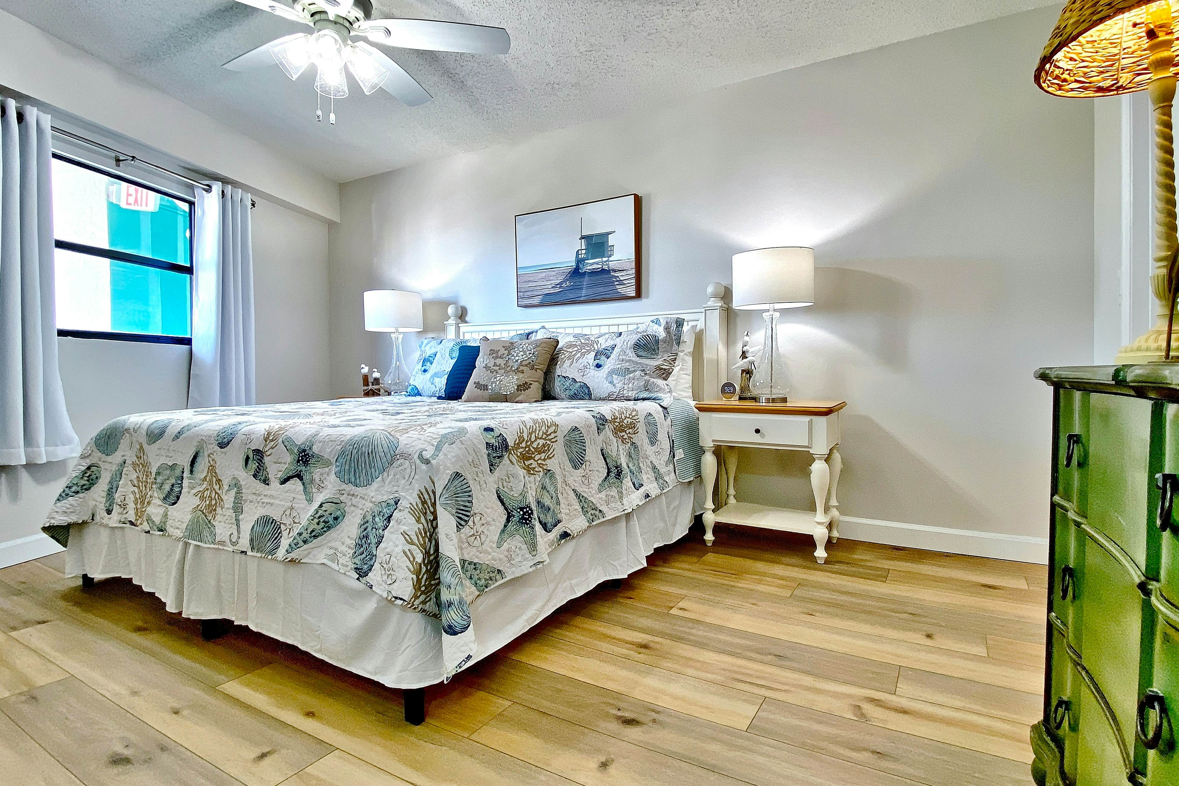 Chateaux Sunset Suites 408 1 BD Indian Shores, FL Vacation Rental