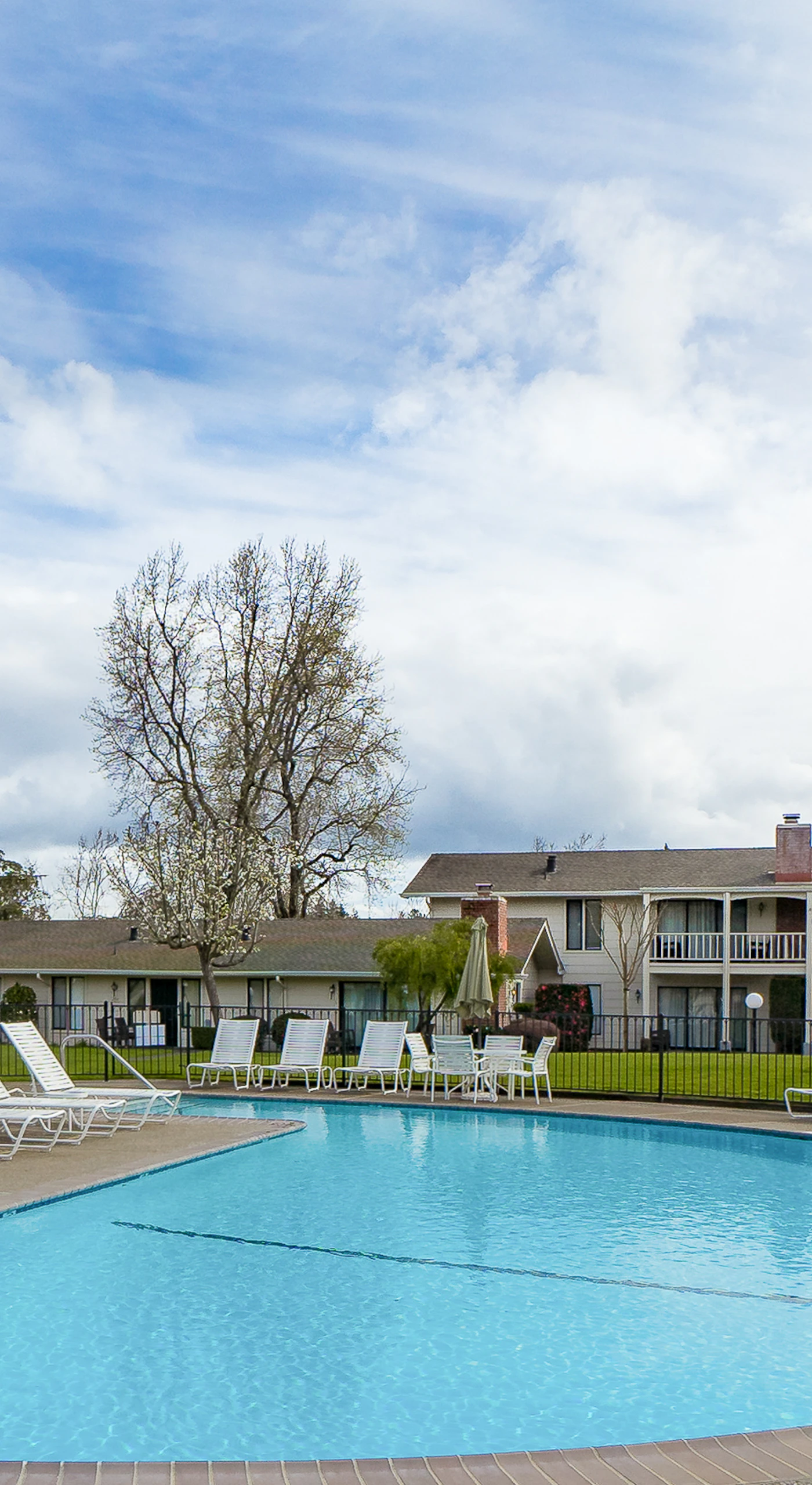 Cool off in the sparkling resort pool after a warm Napa Valley afternoon — sun loungers line the deck so you can relax between laps and sips.