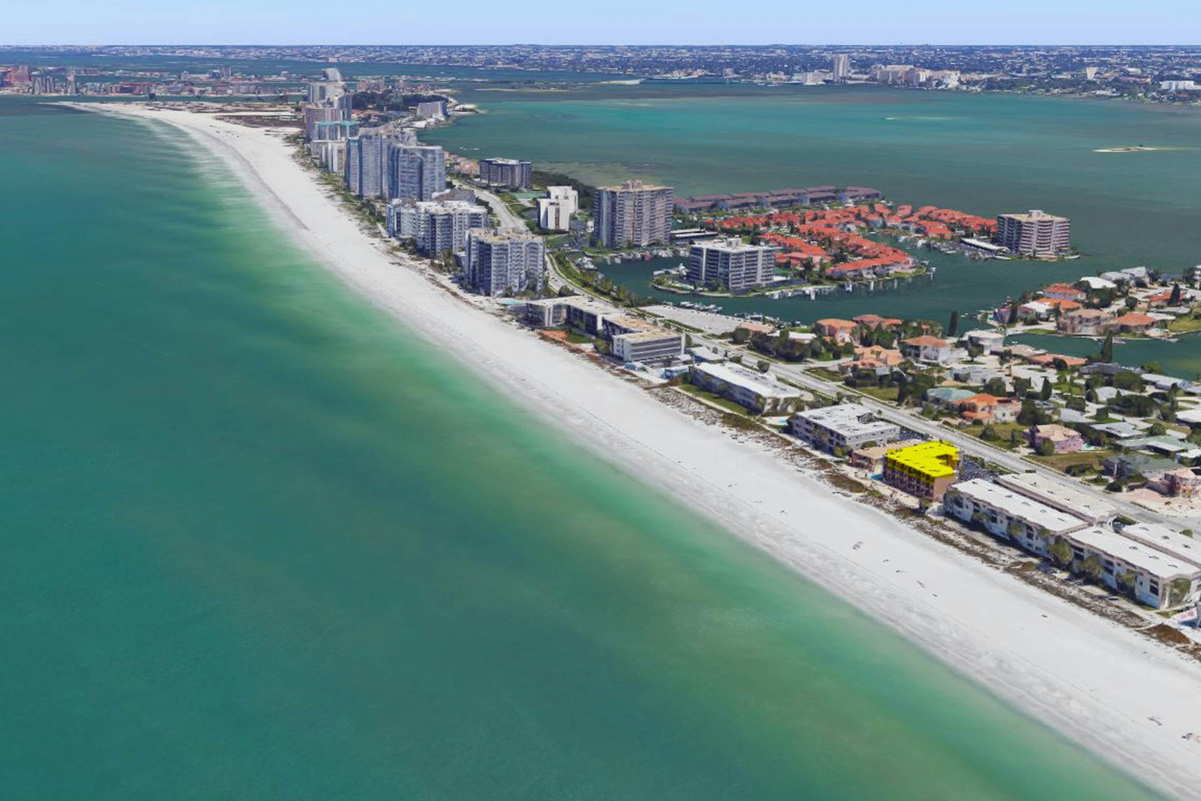 Belleair Beach Club 212 1 BD Belleair Beach, FL Vacation Rental Vacasa