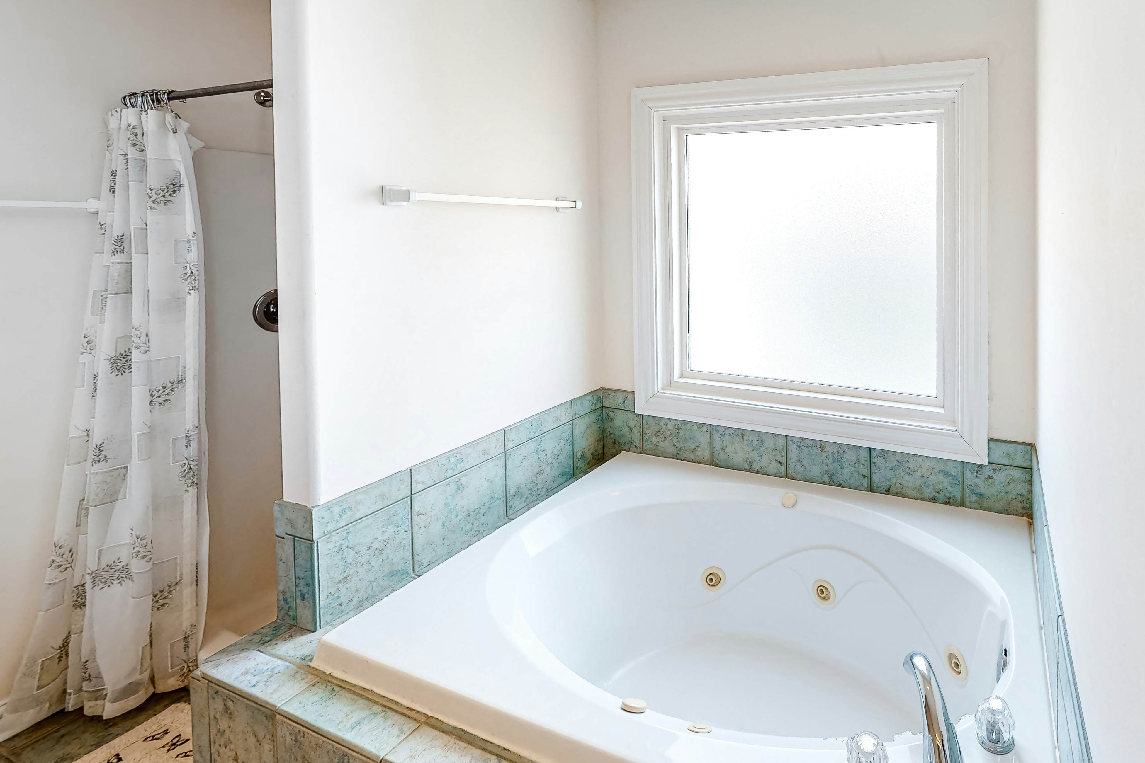 Innisfree By The Sea 7 BD Virginia Beach, VA Vacation Rental Vacasa