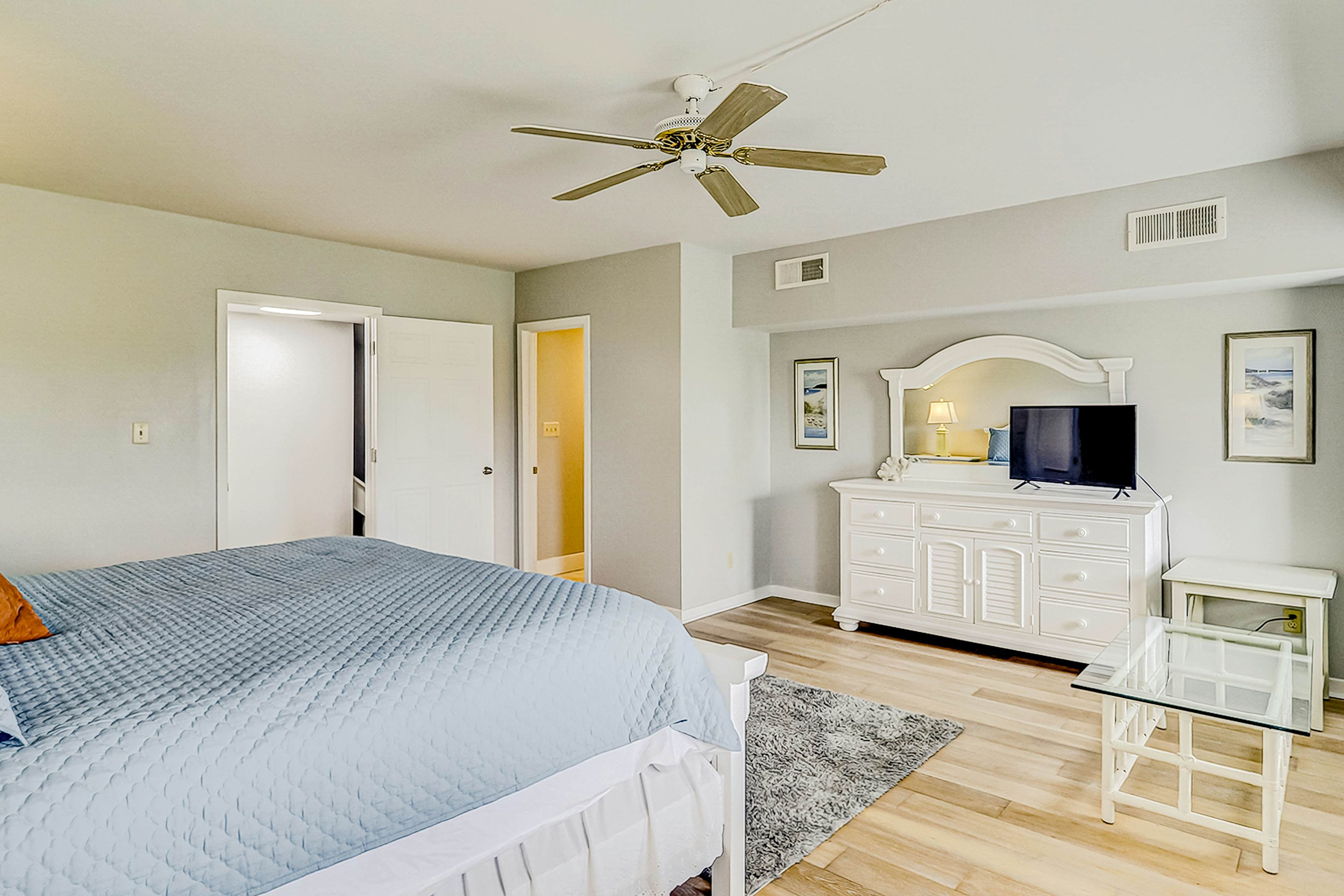 Forest Beach Villas 405