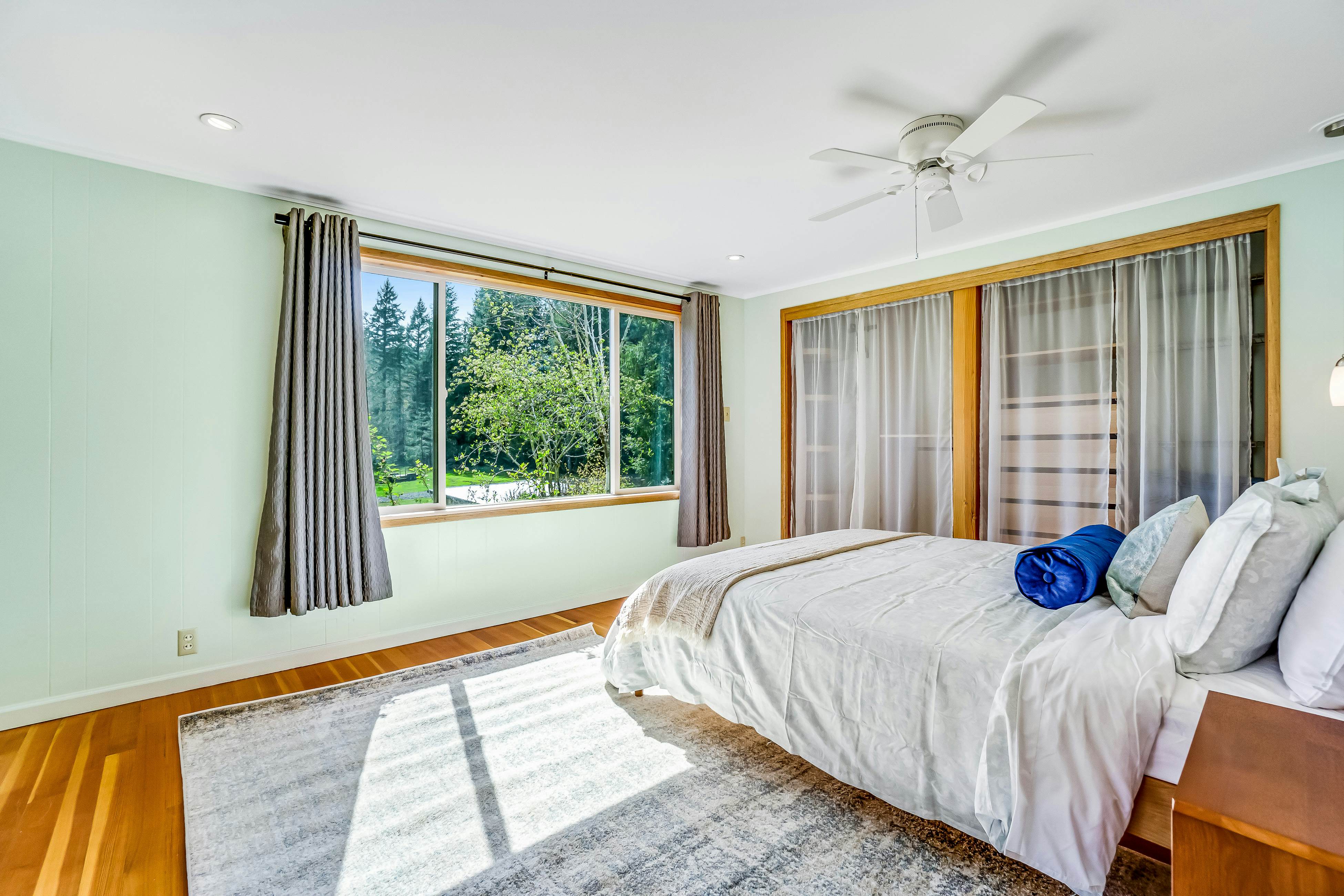 Innkeeper's Lodge at Mount Walker Inn