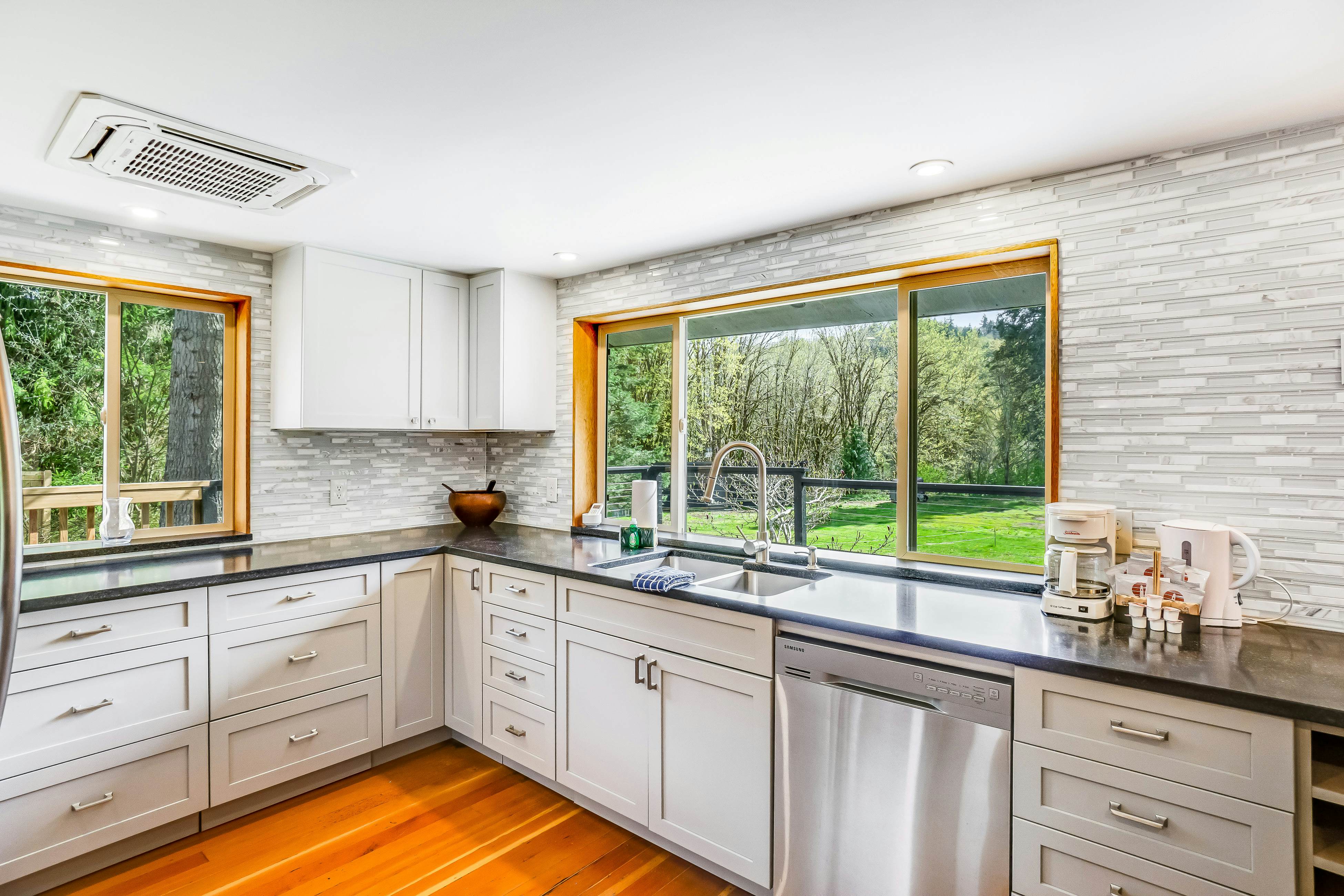 Innkeeper's Lodge at Mount Walker Inn