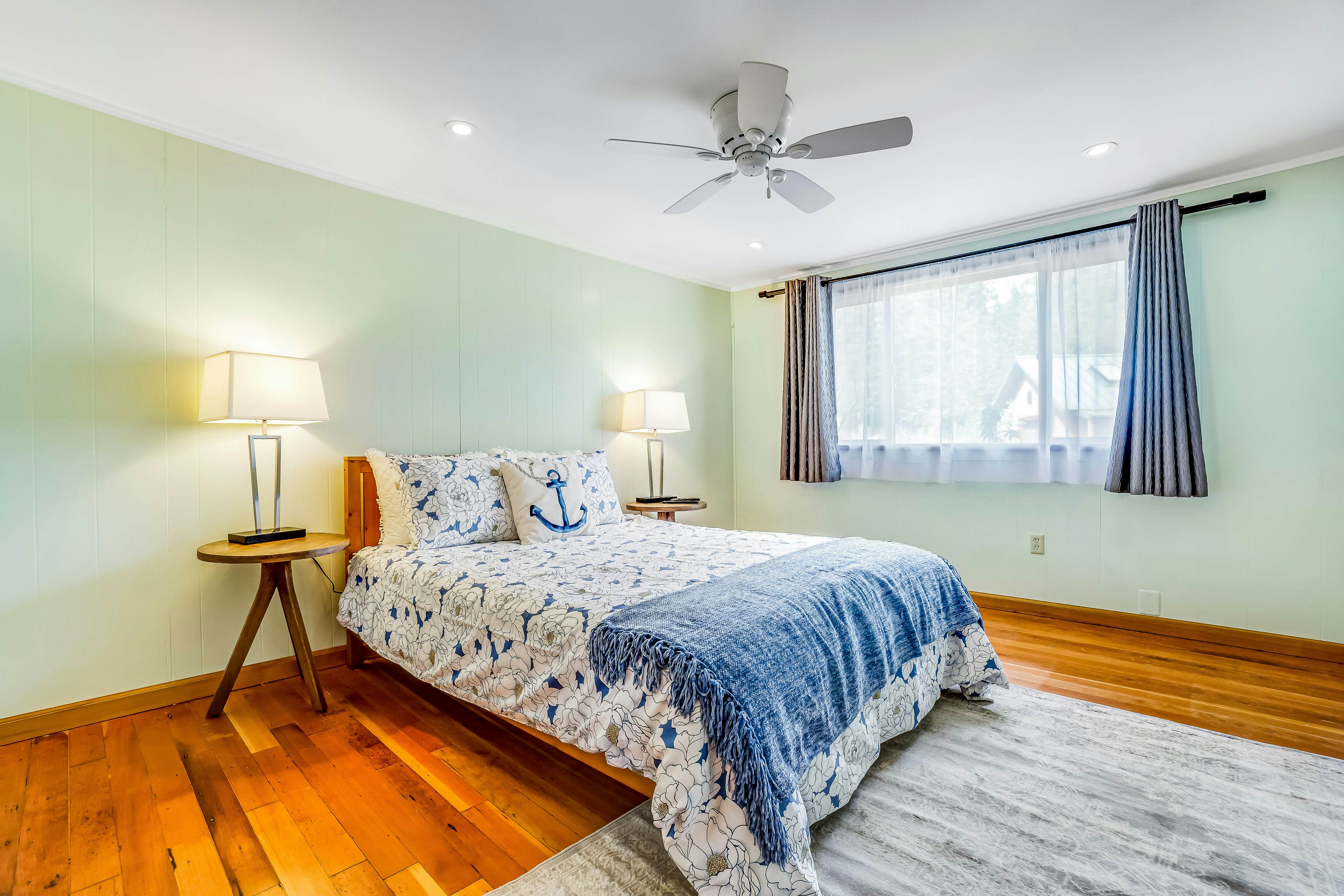 Innkeeper's Lodge at Mount Walker Inn