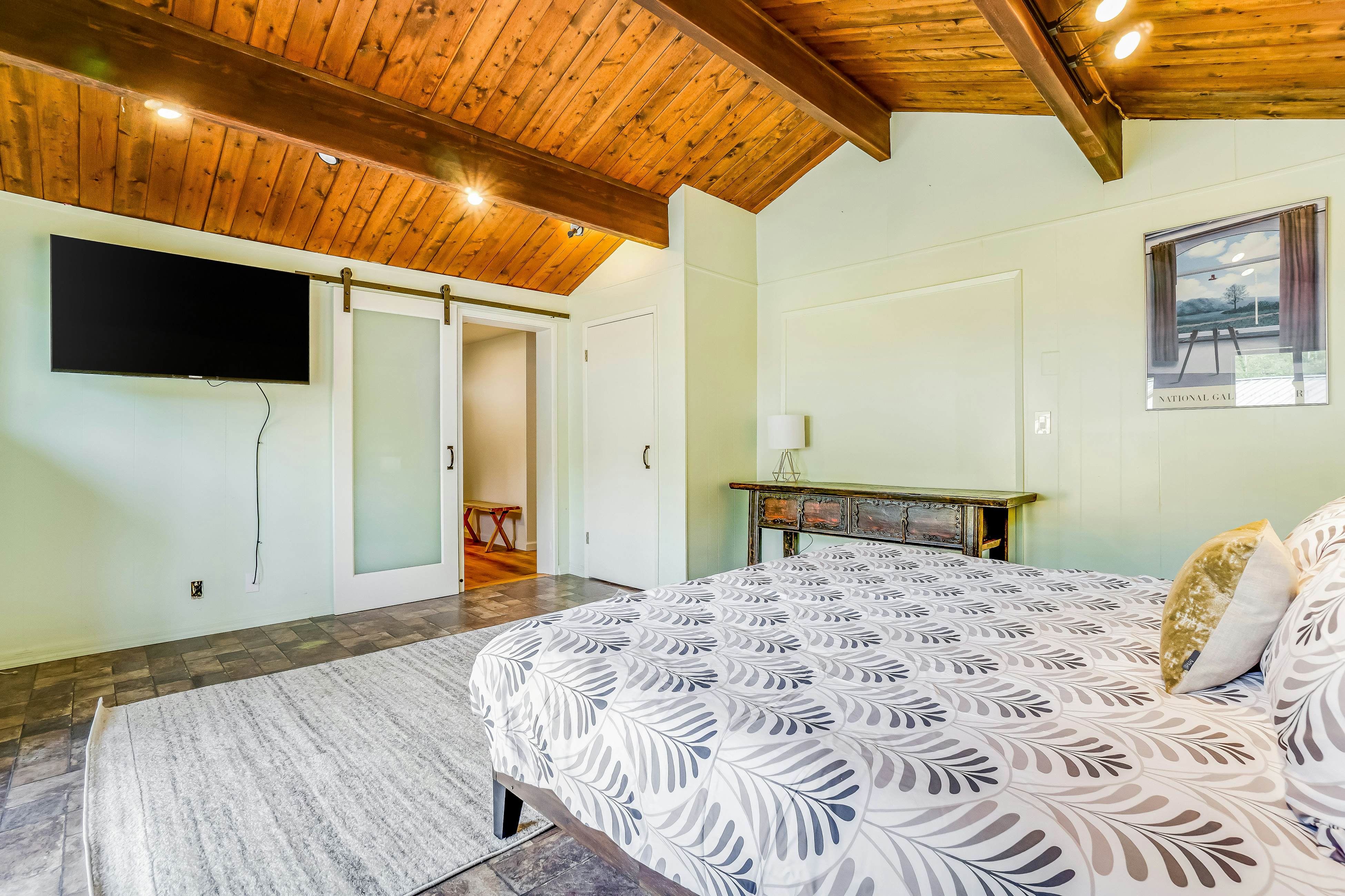 Innkeeper's Lodge at Mount Walker Inn