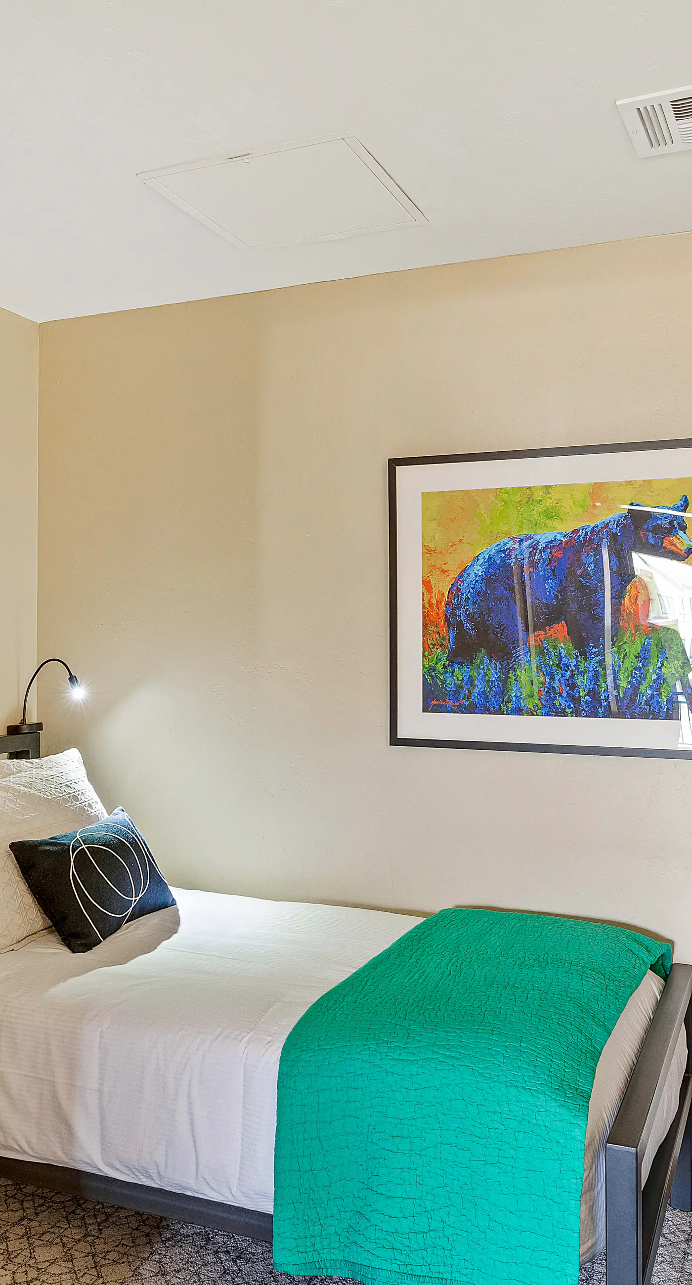 Trailhead Lodge 3107