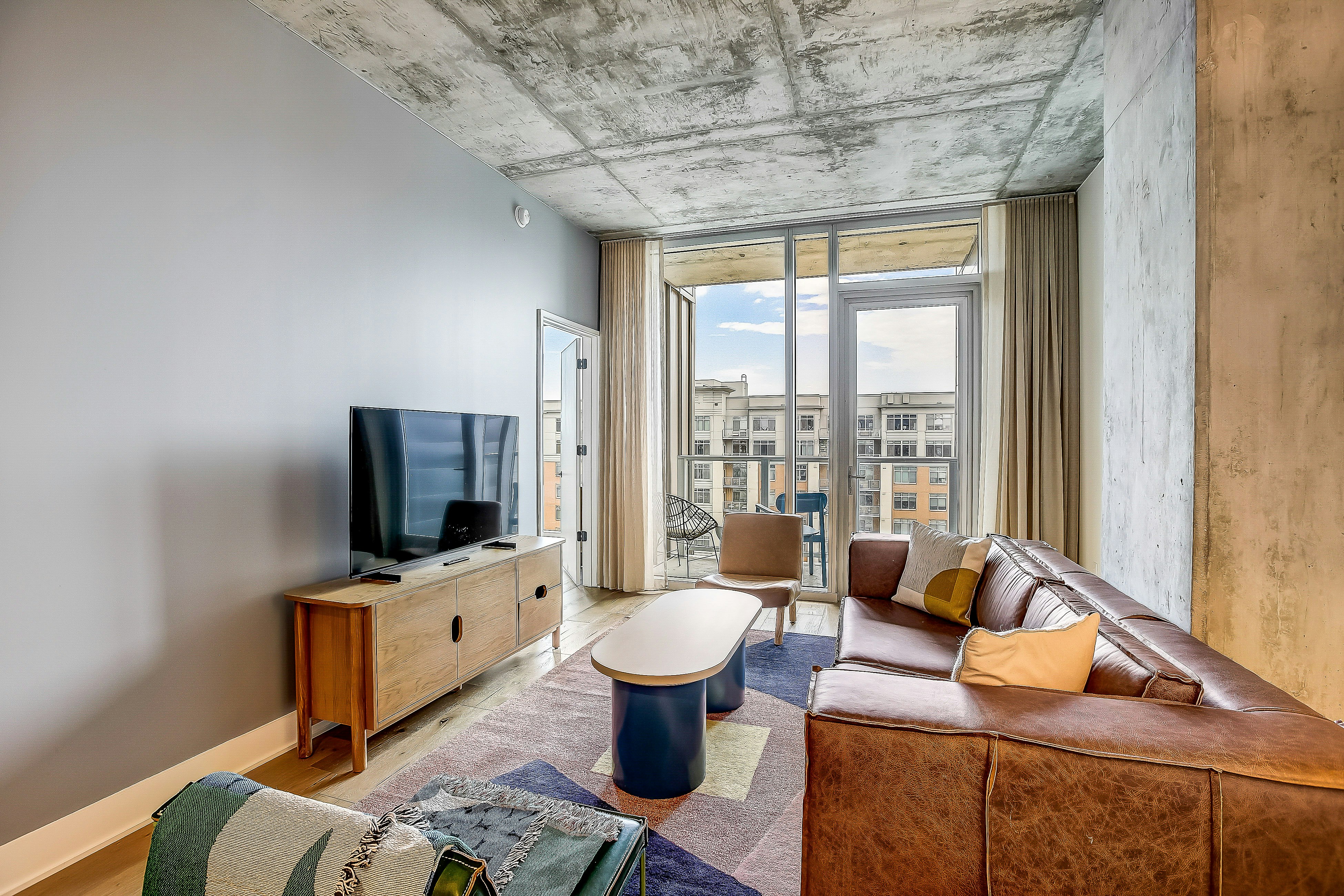 Natiivo Austin Escape