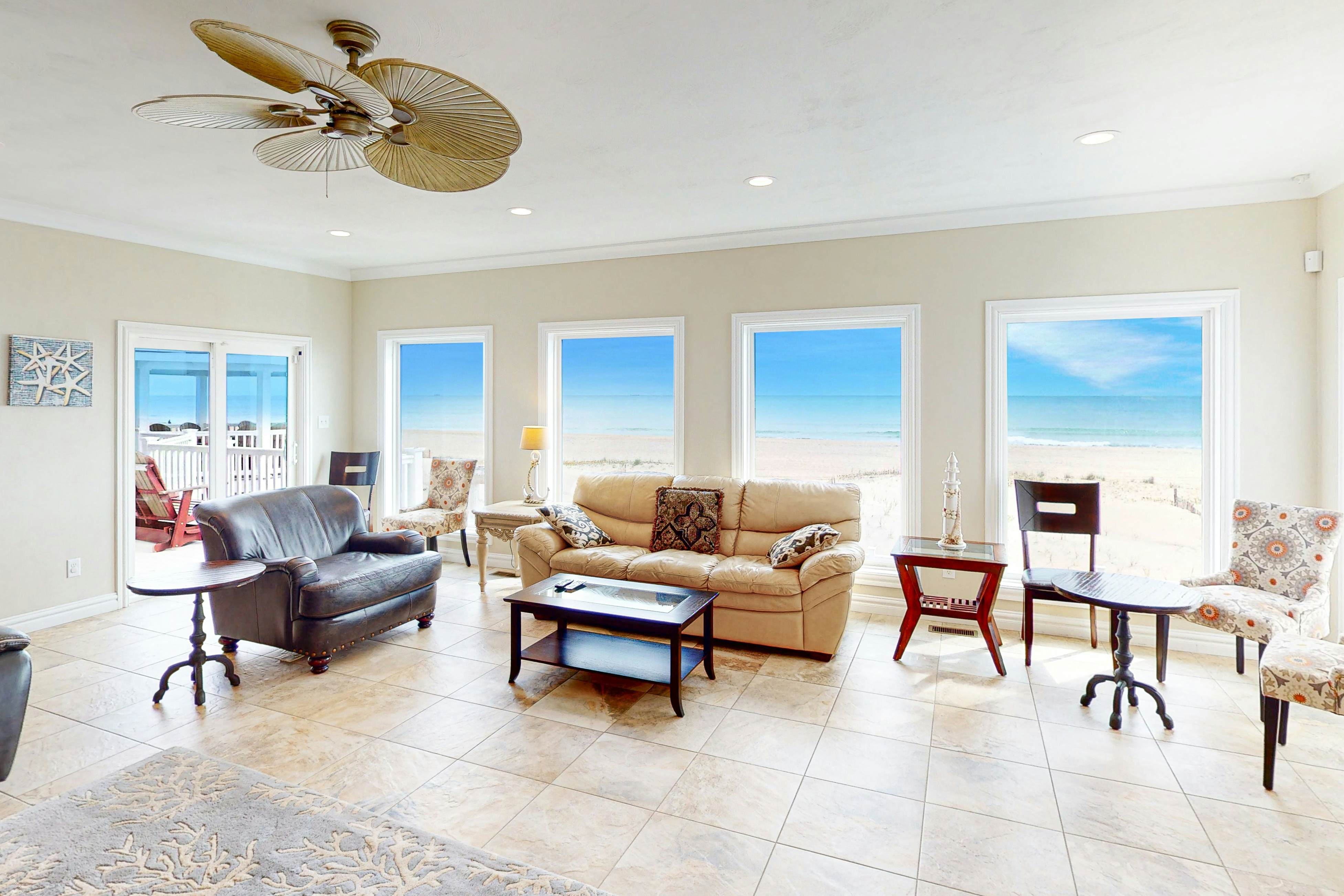 Aria 11 BD Virginia Beach, VA Vacation Rental Vacasa