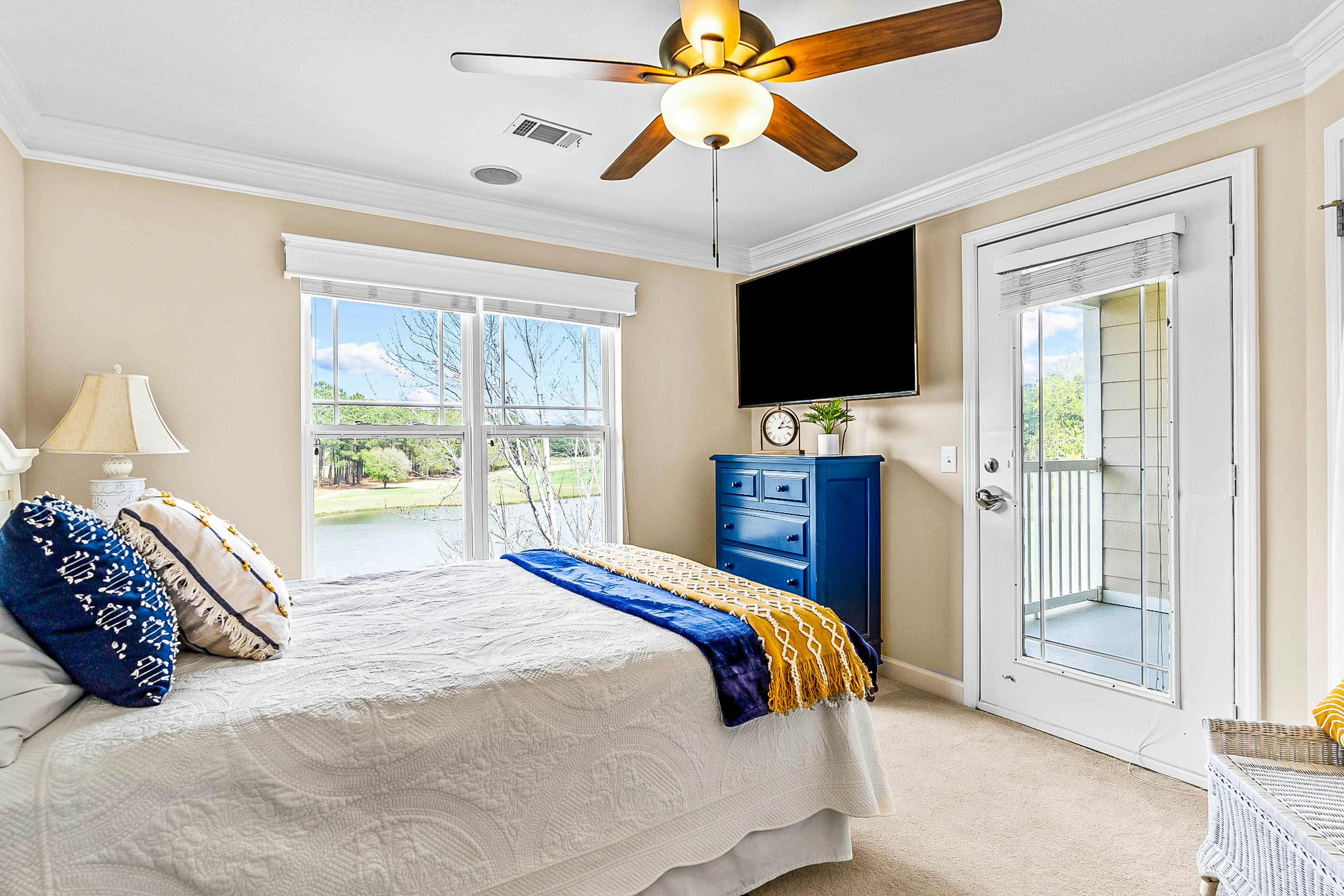 Crow Creek Perch 3 BD Calabash, NC Vacation Rental Vacasa