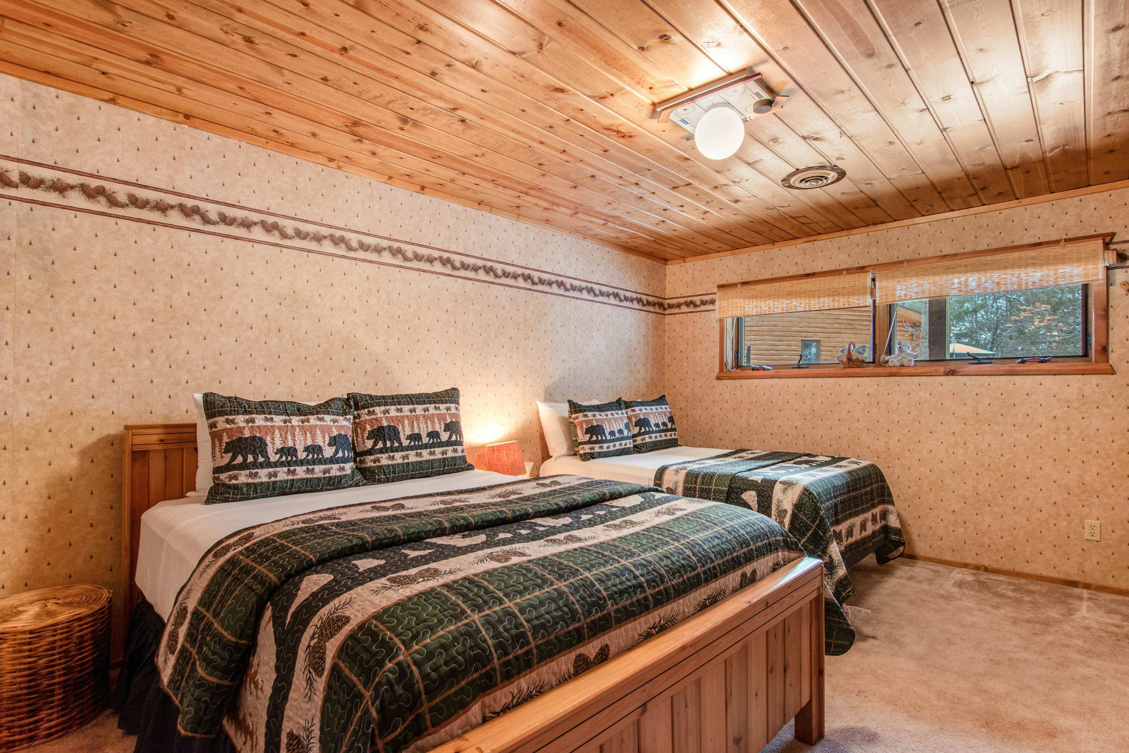 Sailor's Point Lodge