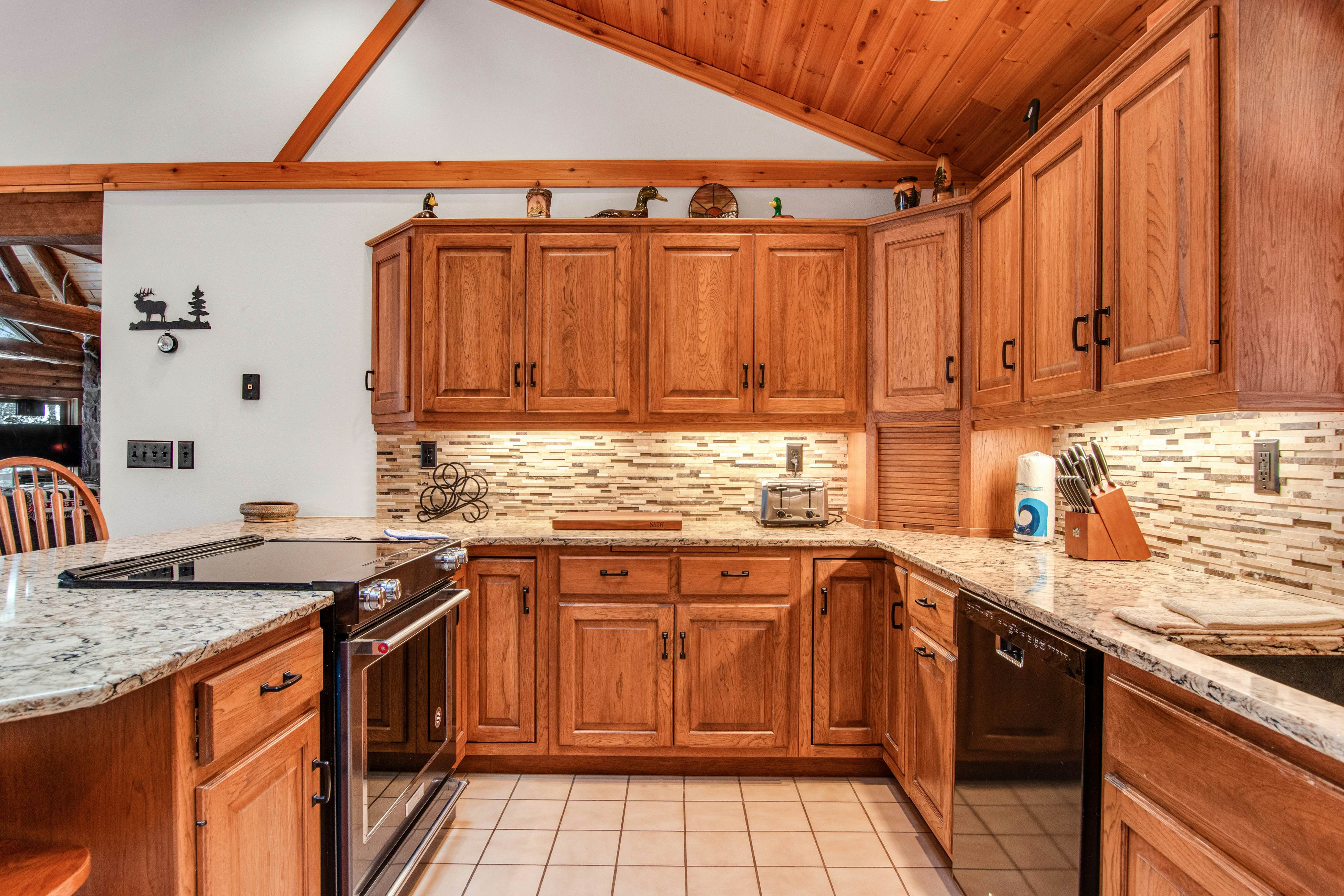 Sailor's Point Lodge