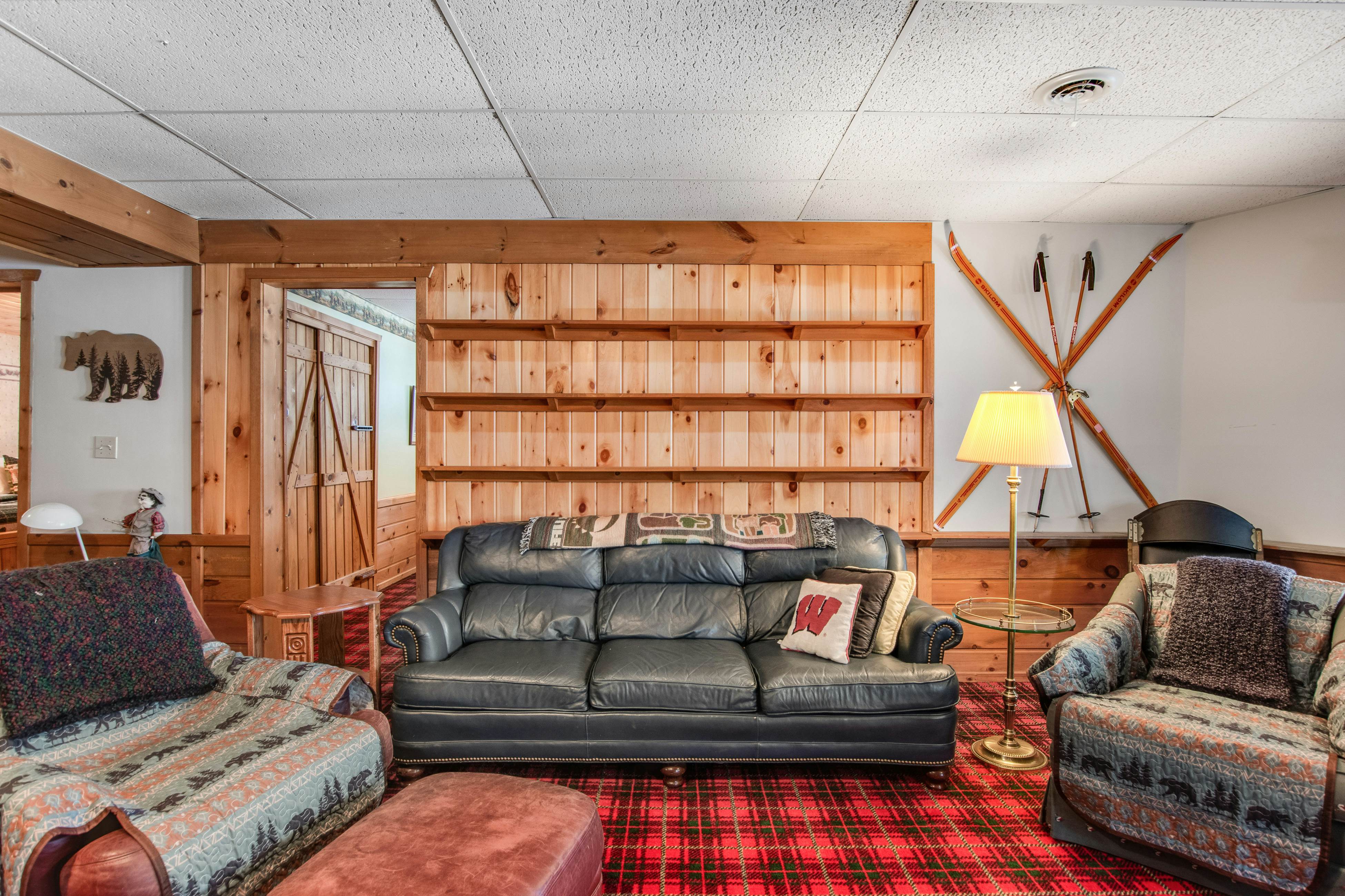 Sailor's Point Lodge