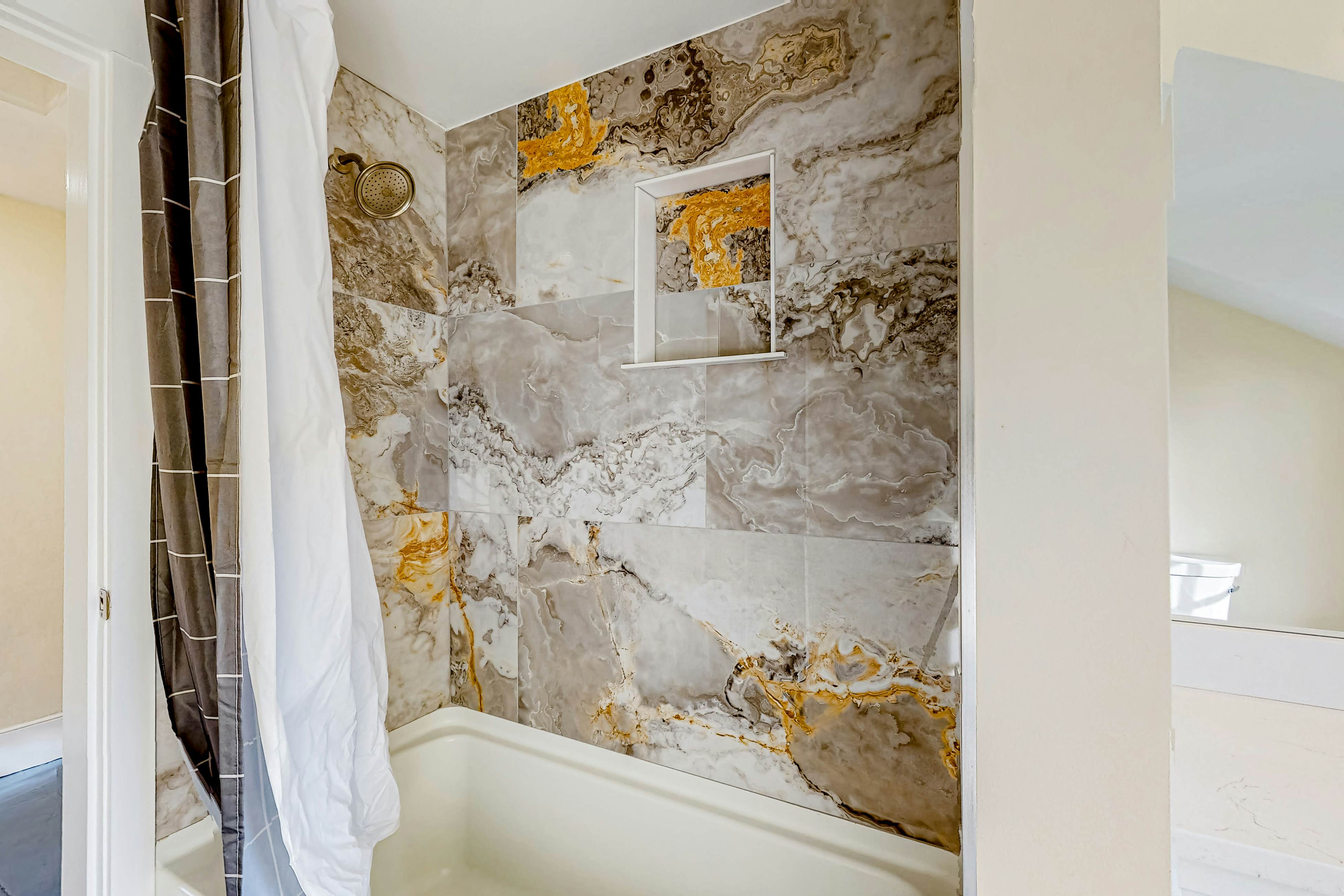 Captain Shaw Norris House