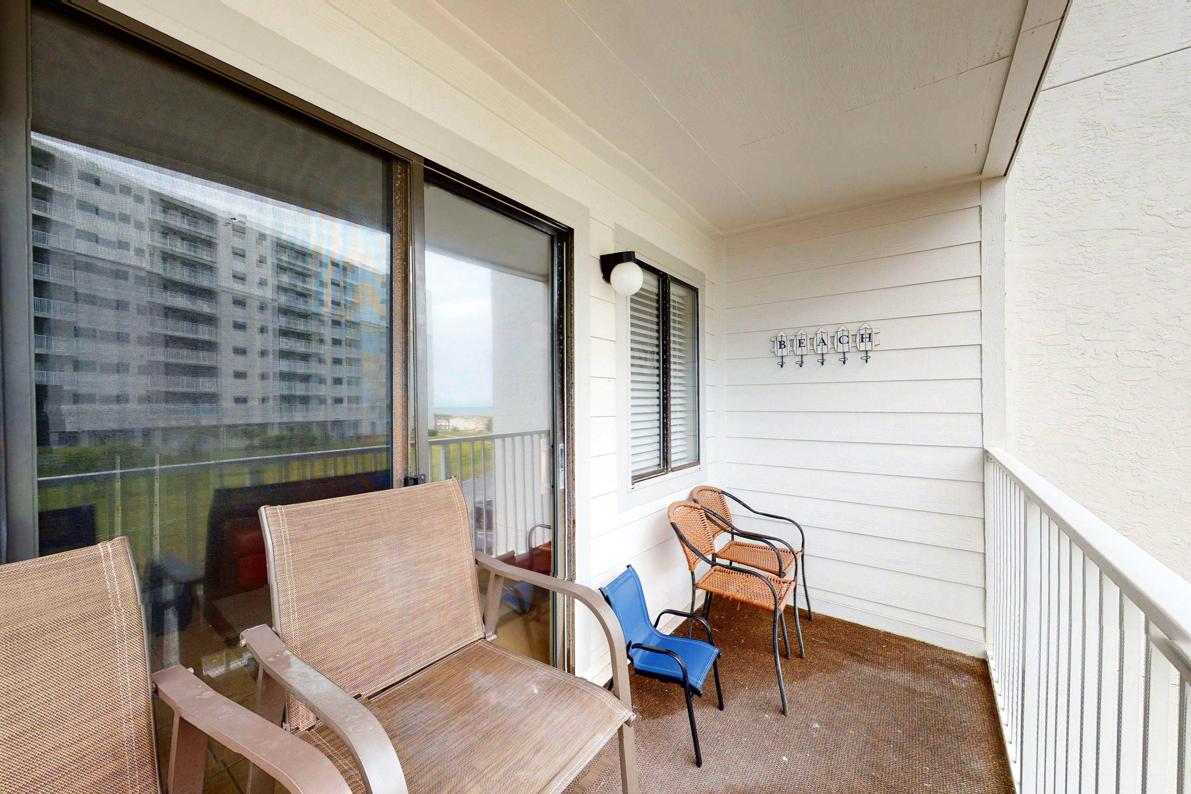 Plantation East #3218