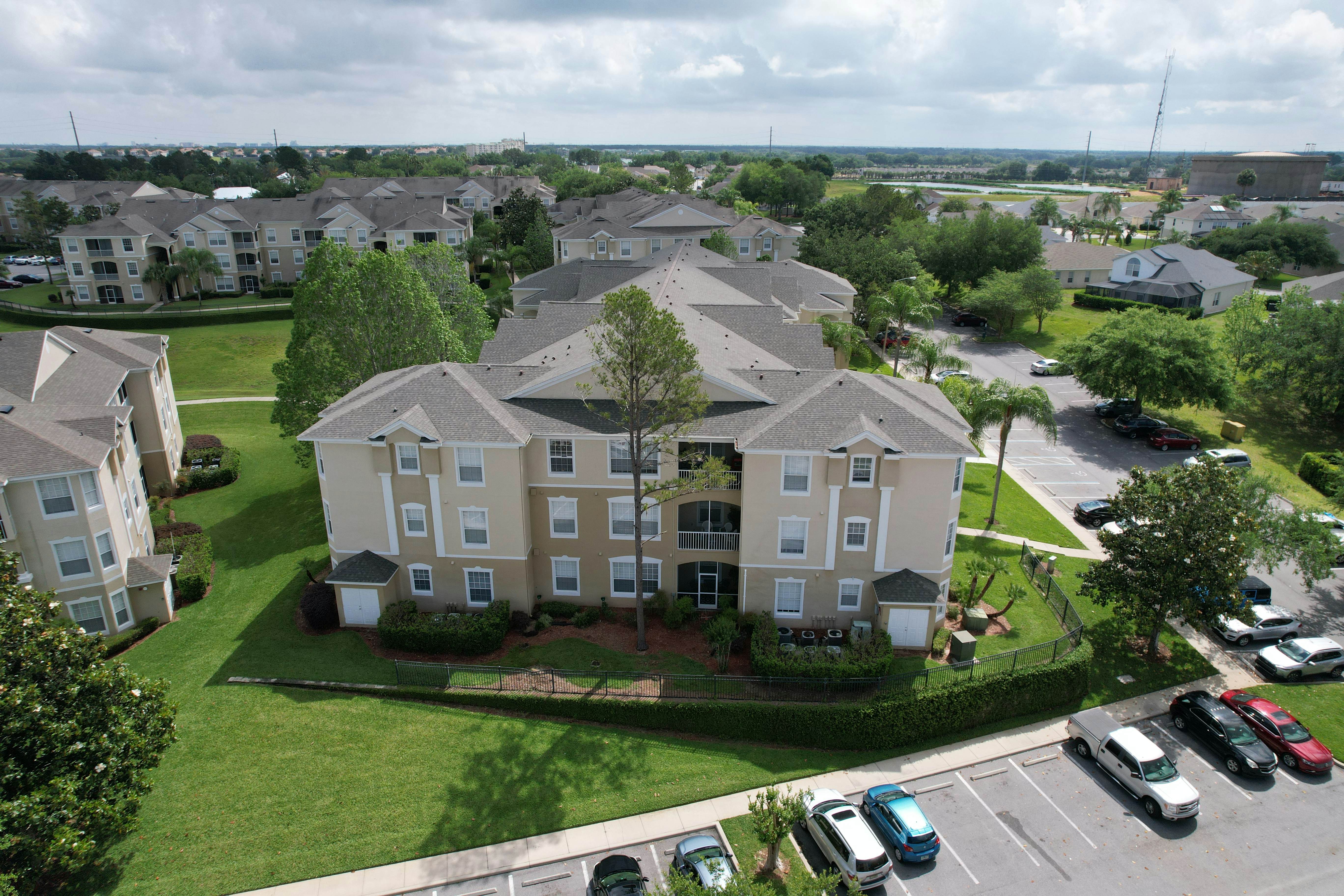 Coconut Cool - Windsor Palms