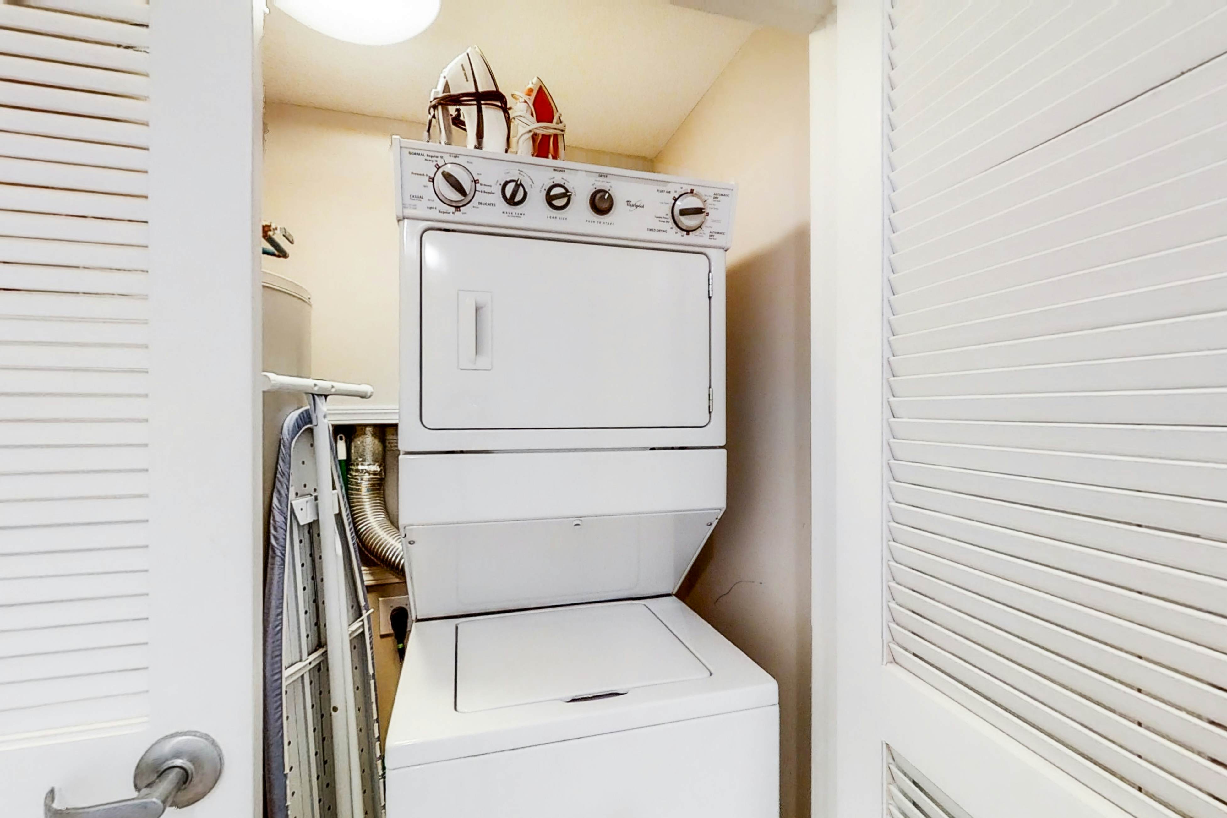 Escapes to the Shores 1101