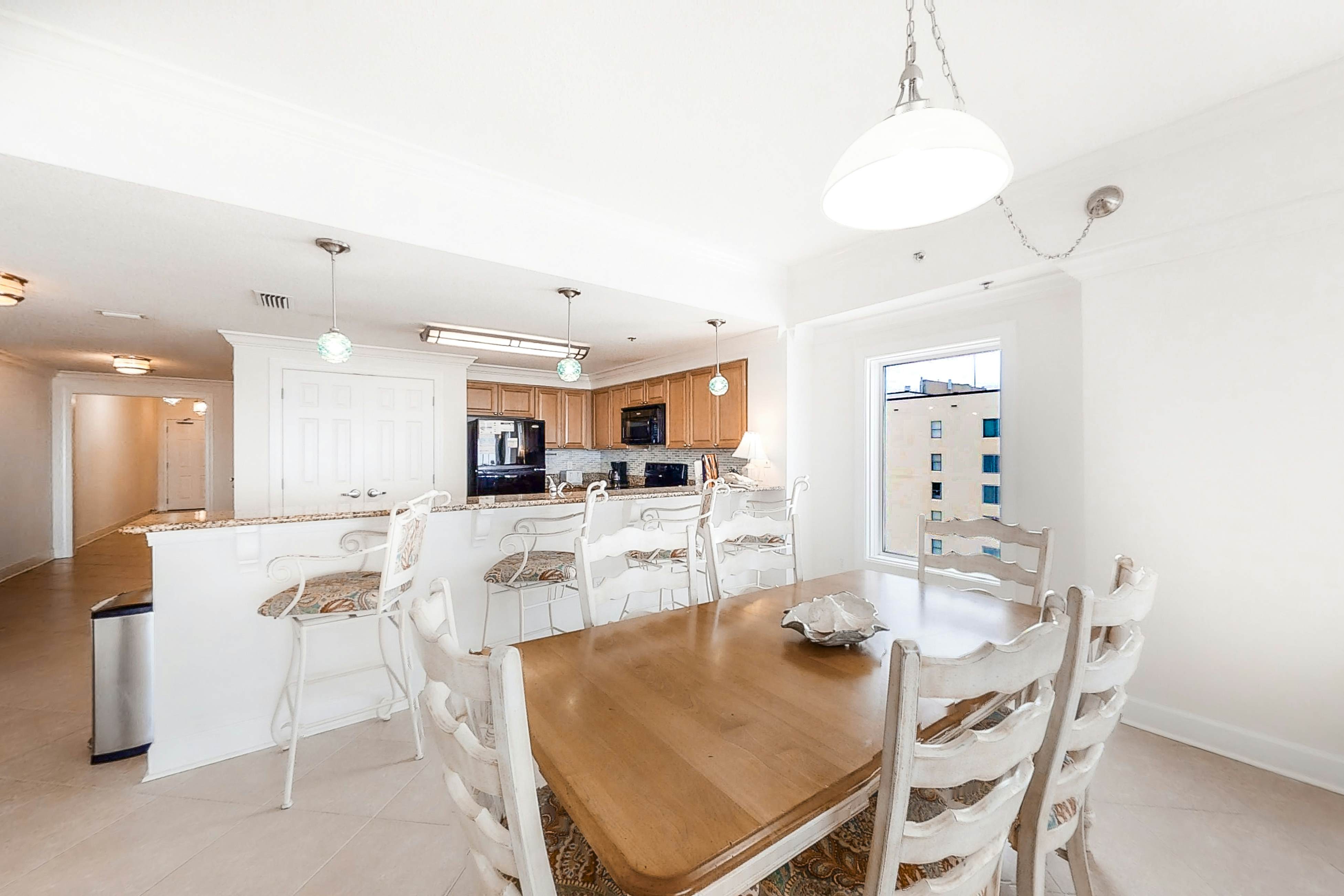 Escapes to the Shores 1101