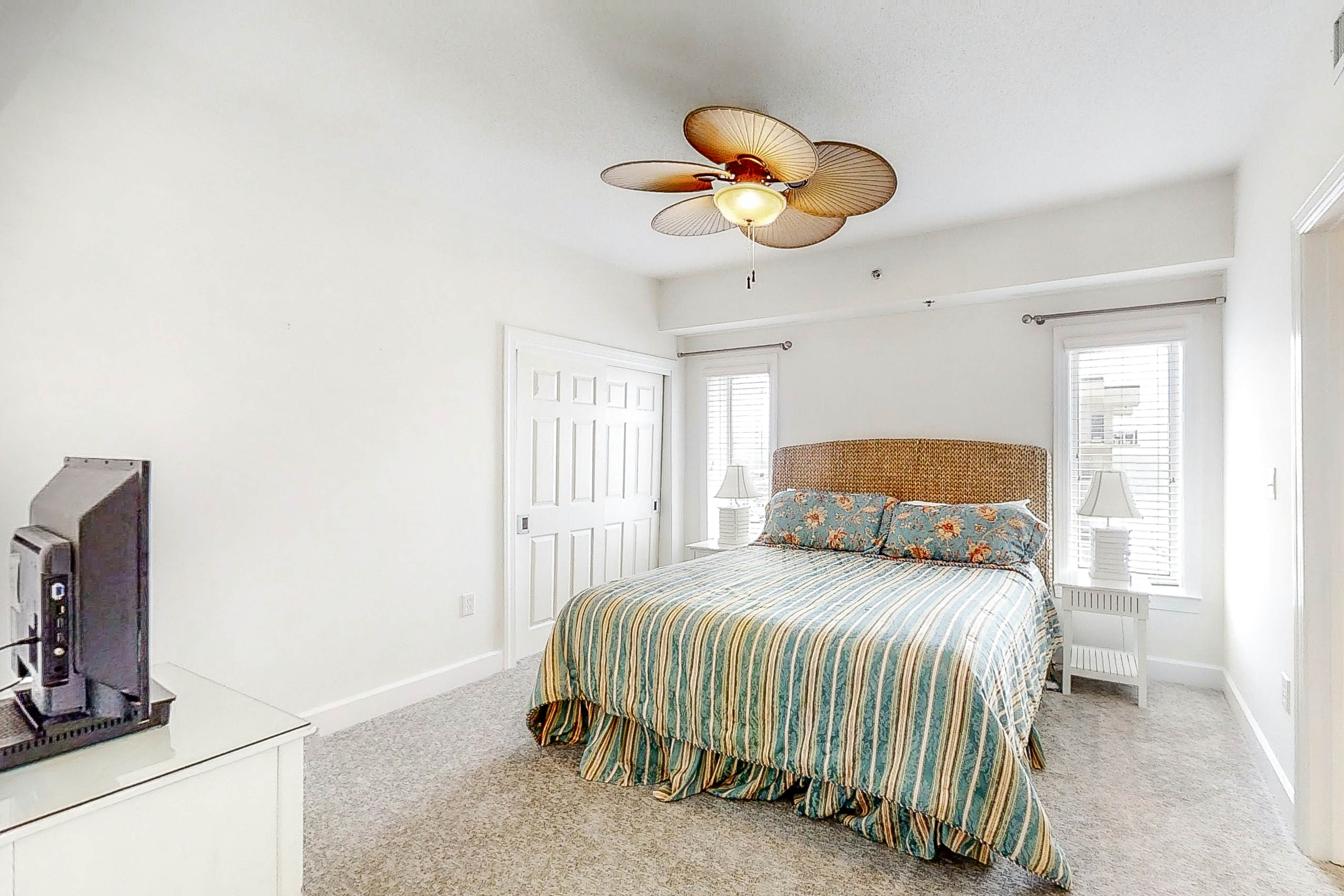 Escapes to the Shores 1101