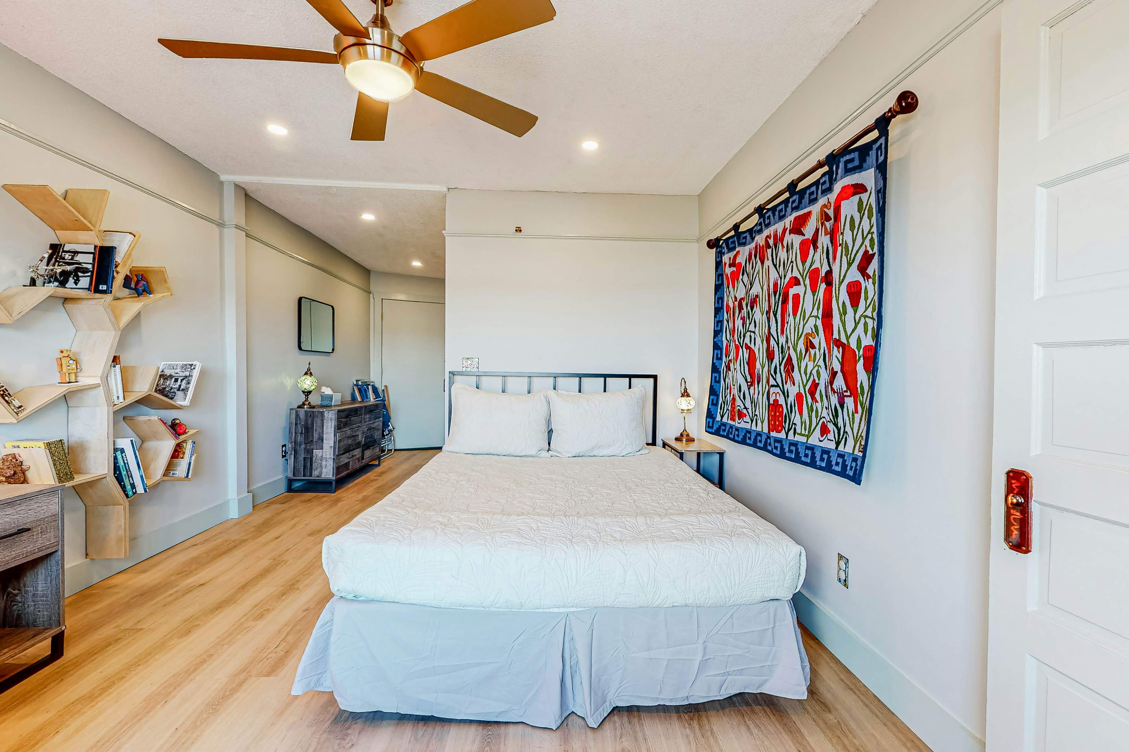 Ogunquit Beach Lookout 1 BD Ogunquit, ME Vacation Rental Vacasa