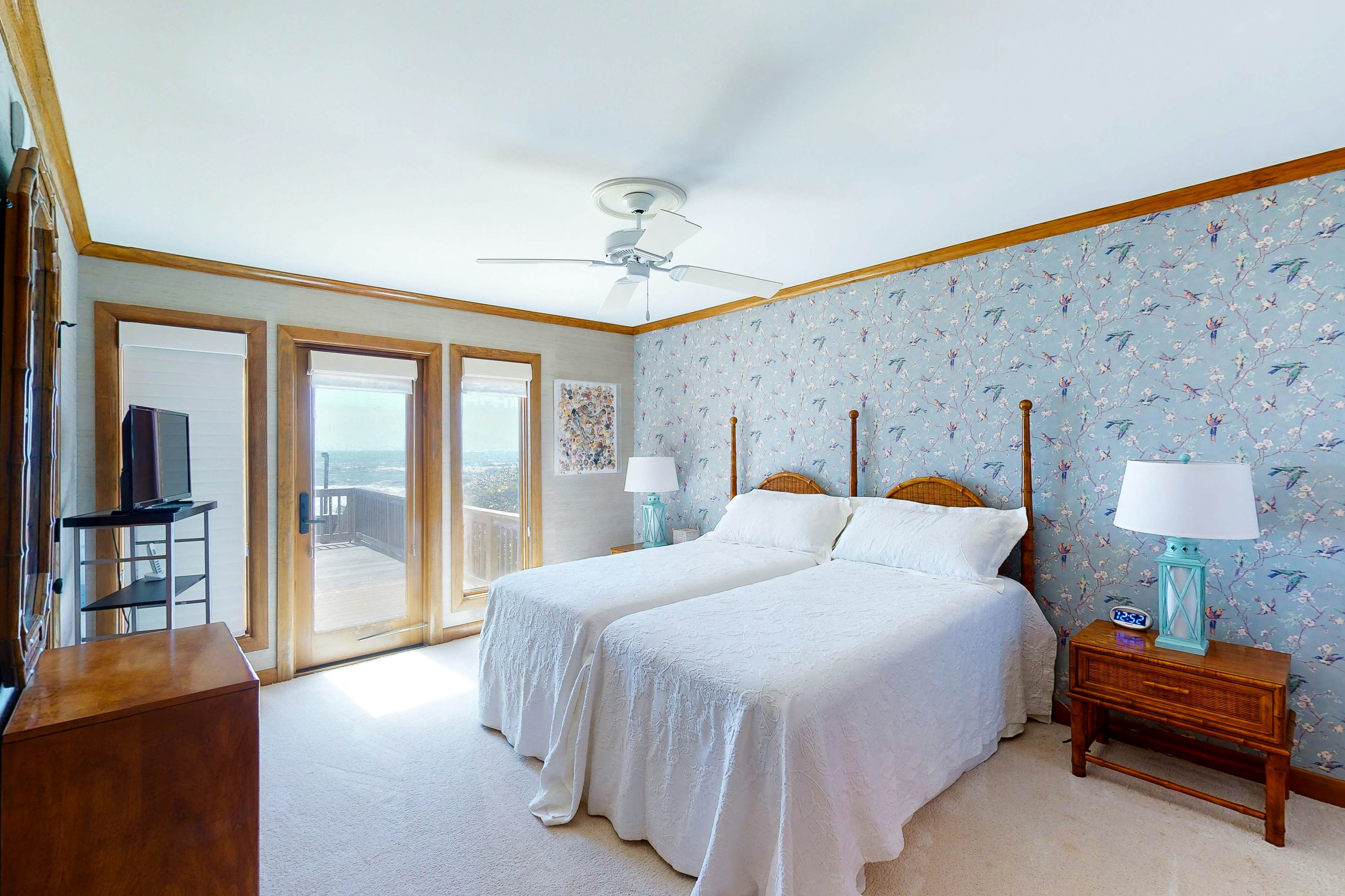 Dunewood 4 BD Pine Knoll Shores, NC Vacation Rental Vacasa