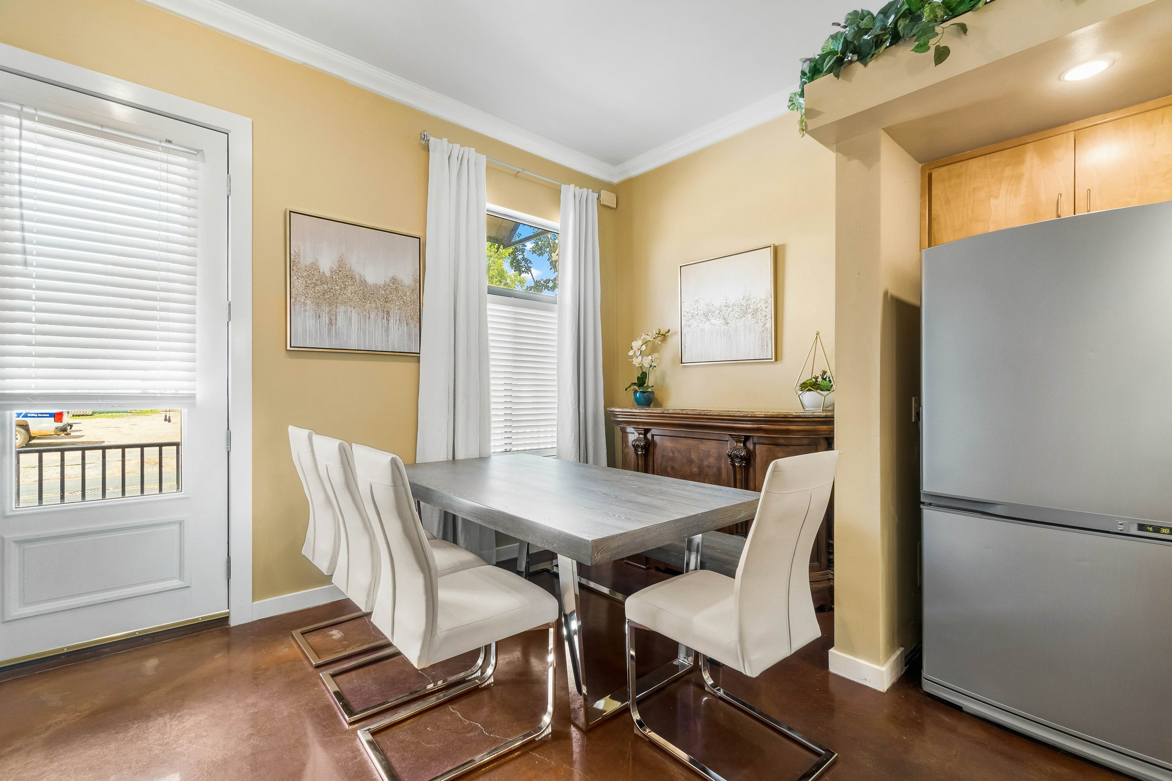 Old East Hill Townhouse