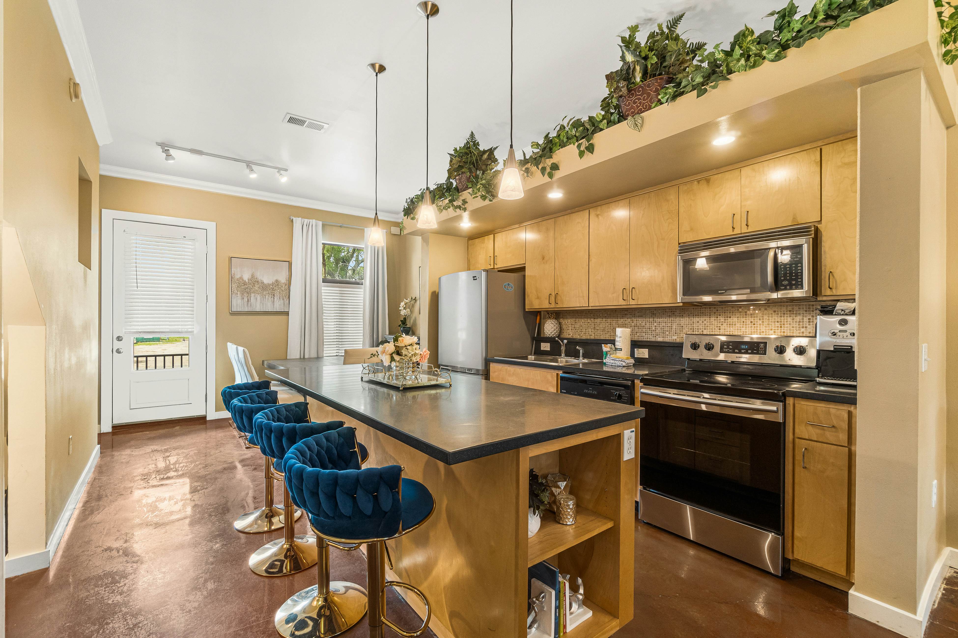 Old East Hill Townhouse