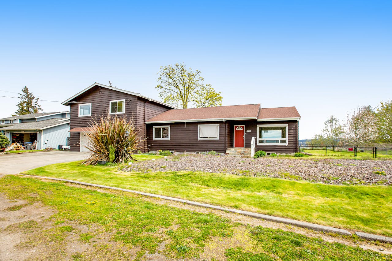 Keyport Abode 3 BD Poulsbo, WA Vacation Rental Vacasa