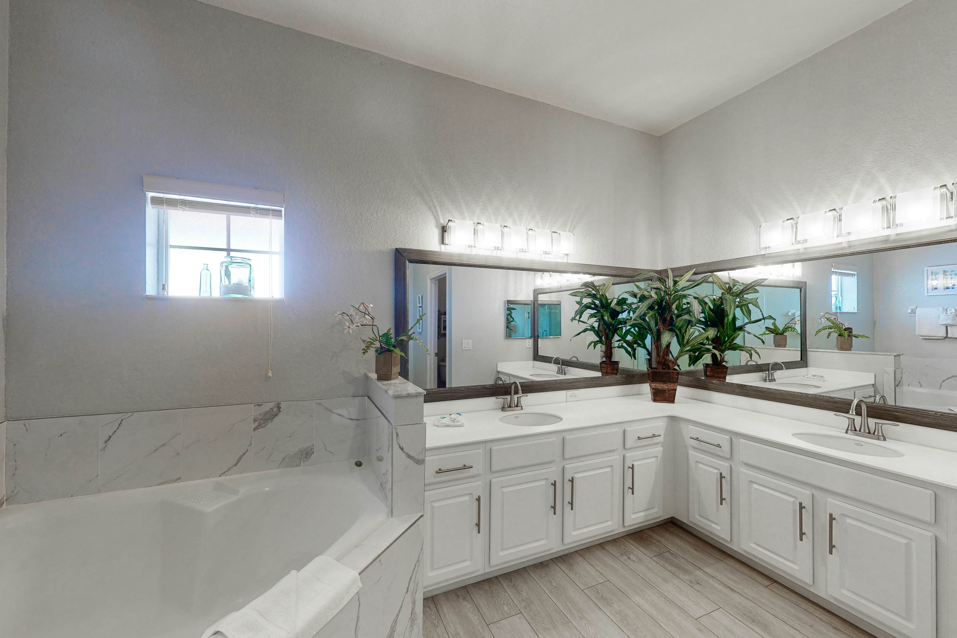 Bahama Bay Resort 18713