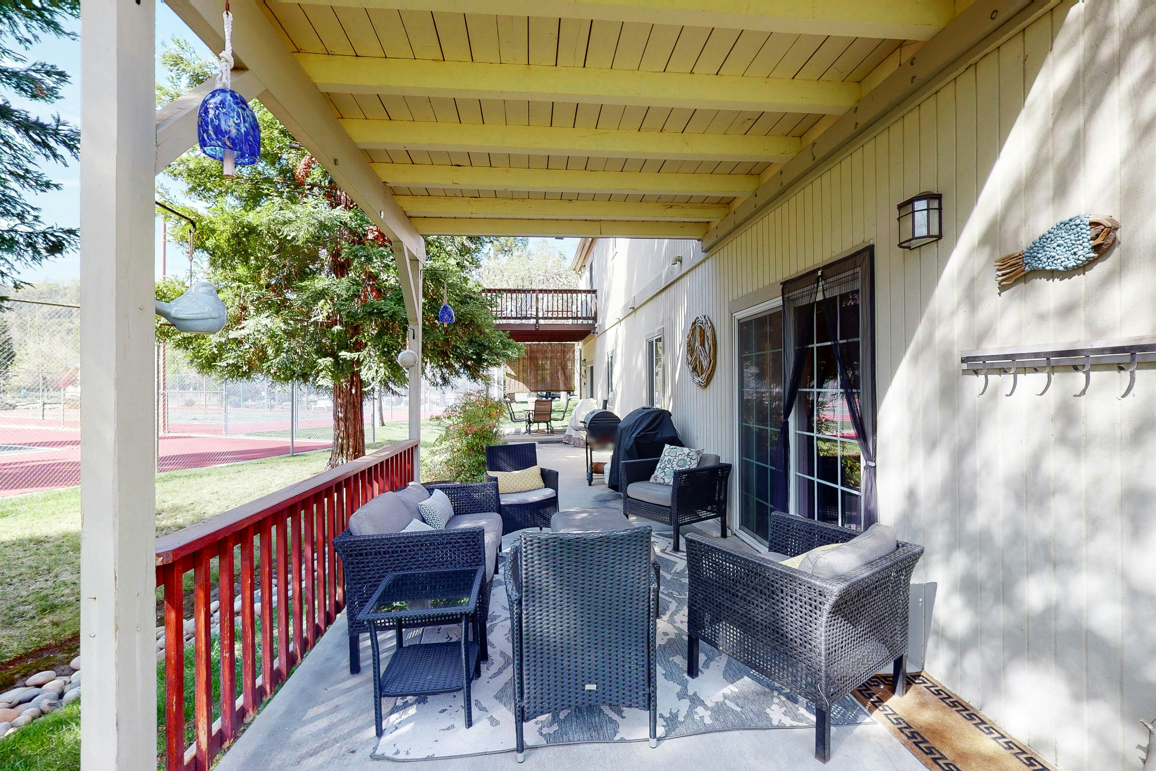 Northshore Lakeview Getaway