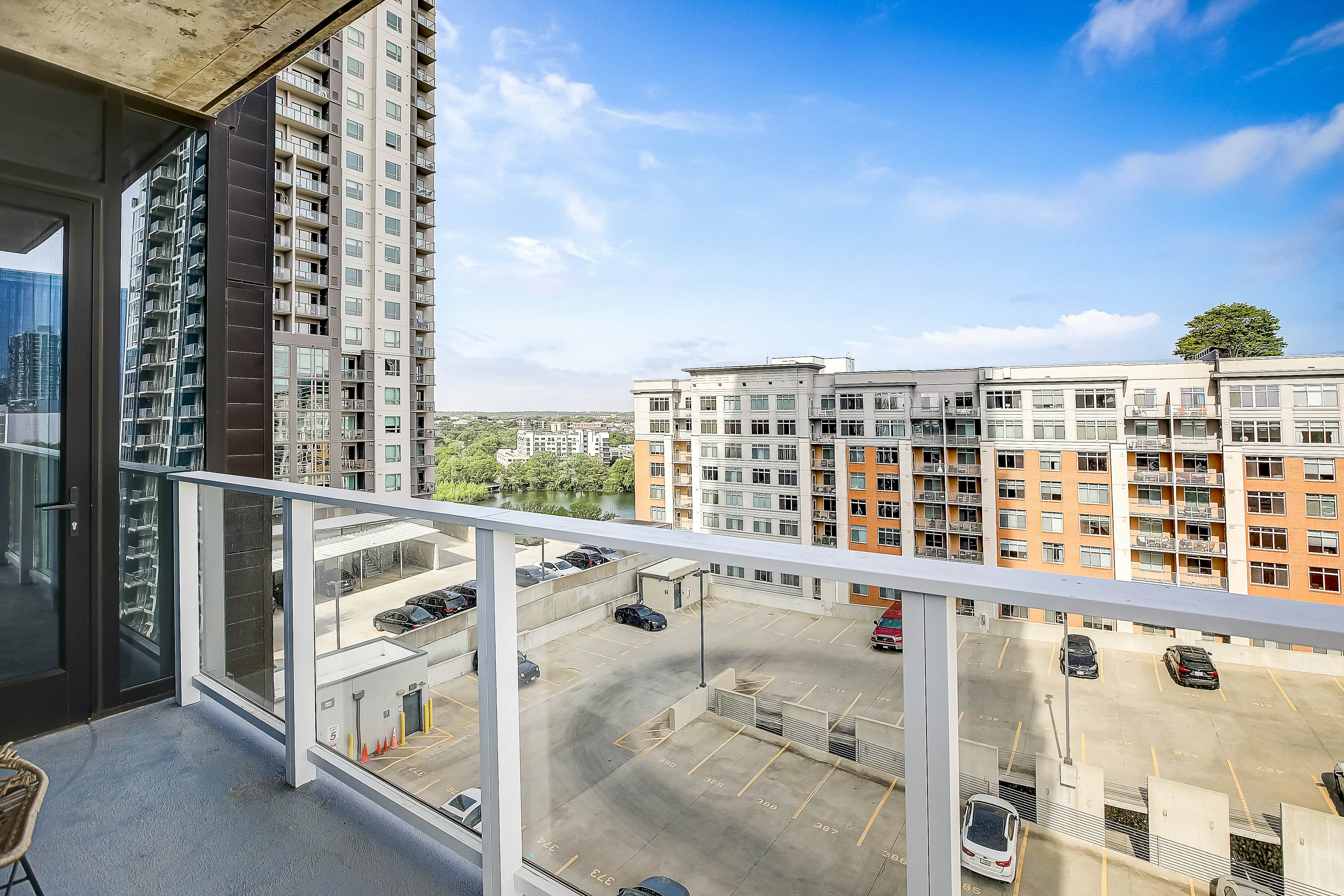 Natiivo Austin Vibes