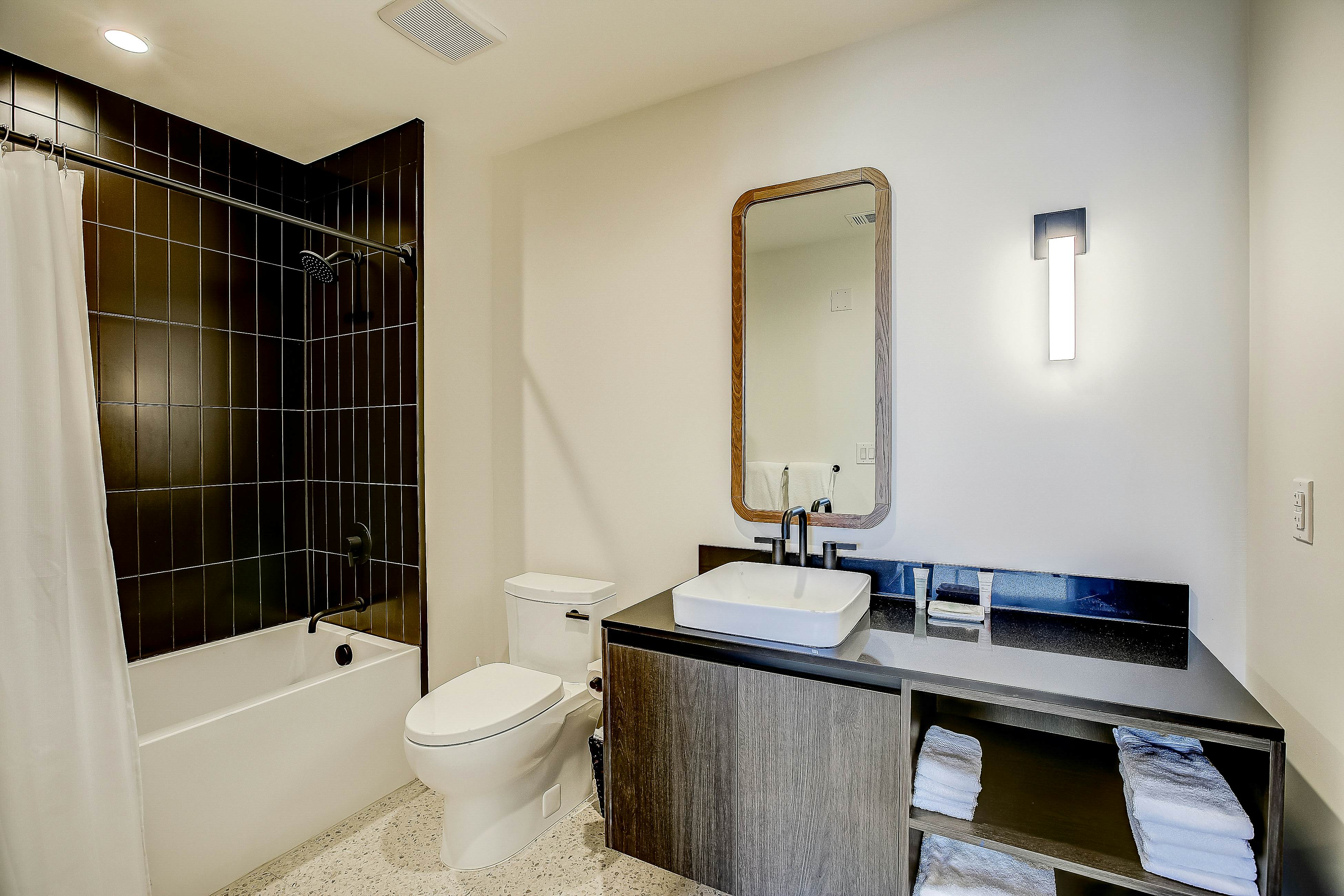 Natiivo Austin Vibes