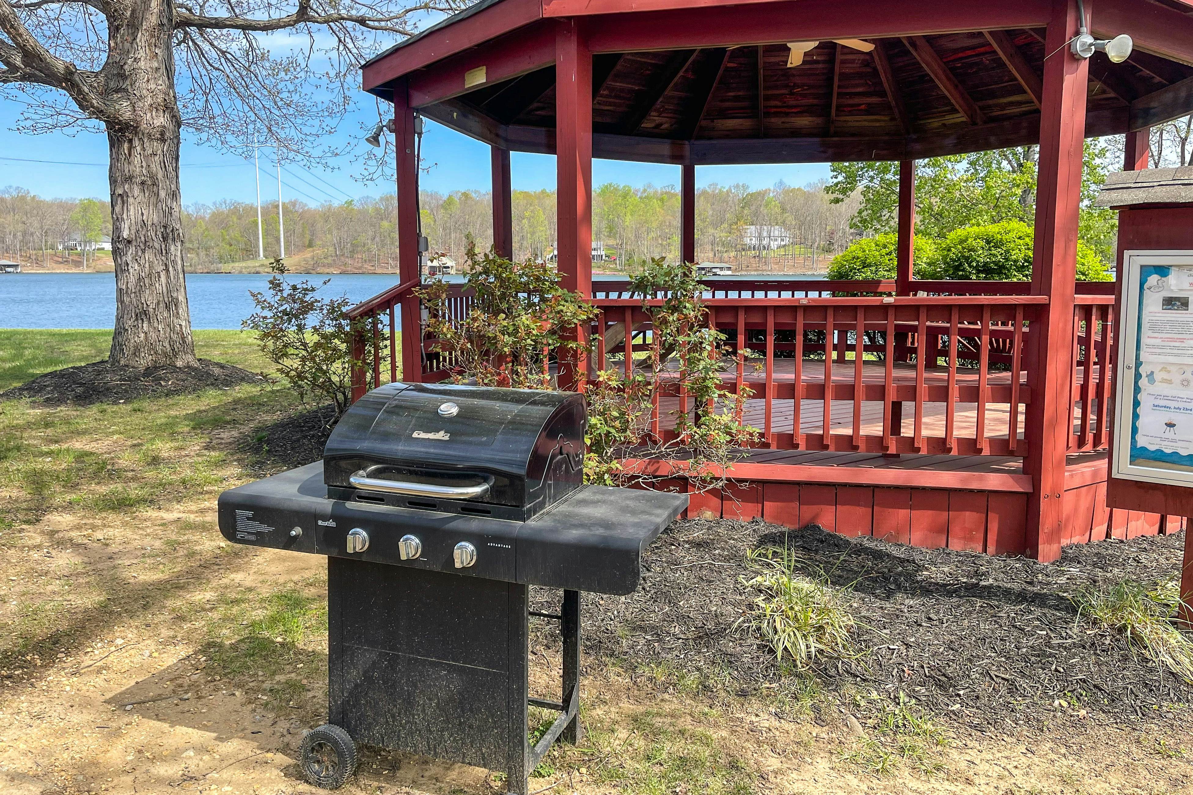 Canoe You Believe It - Liberty Lodge