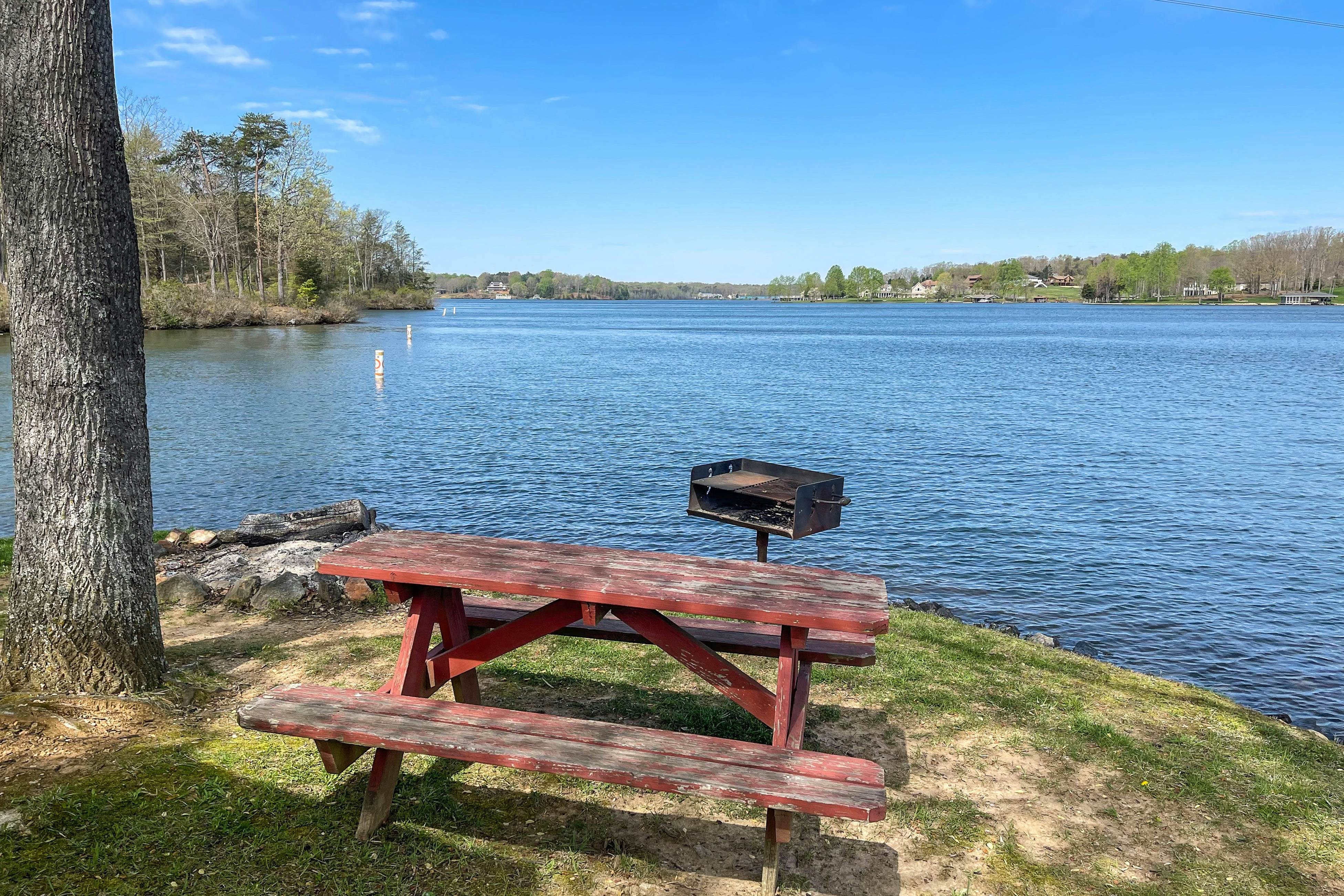 Canoe You Believe It - Liberty Lodge