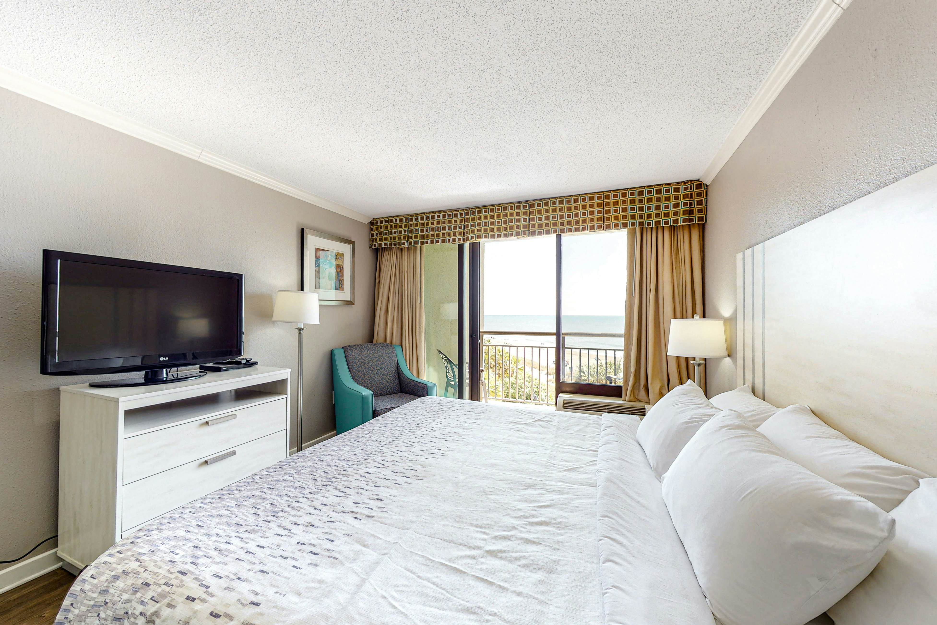 The Patricia Grand 0424