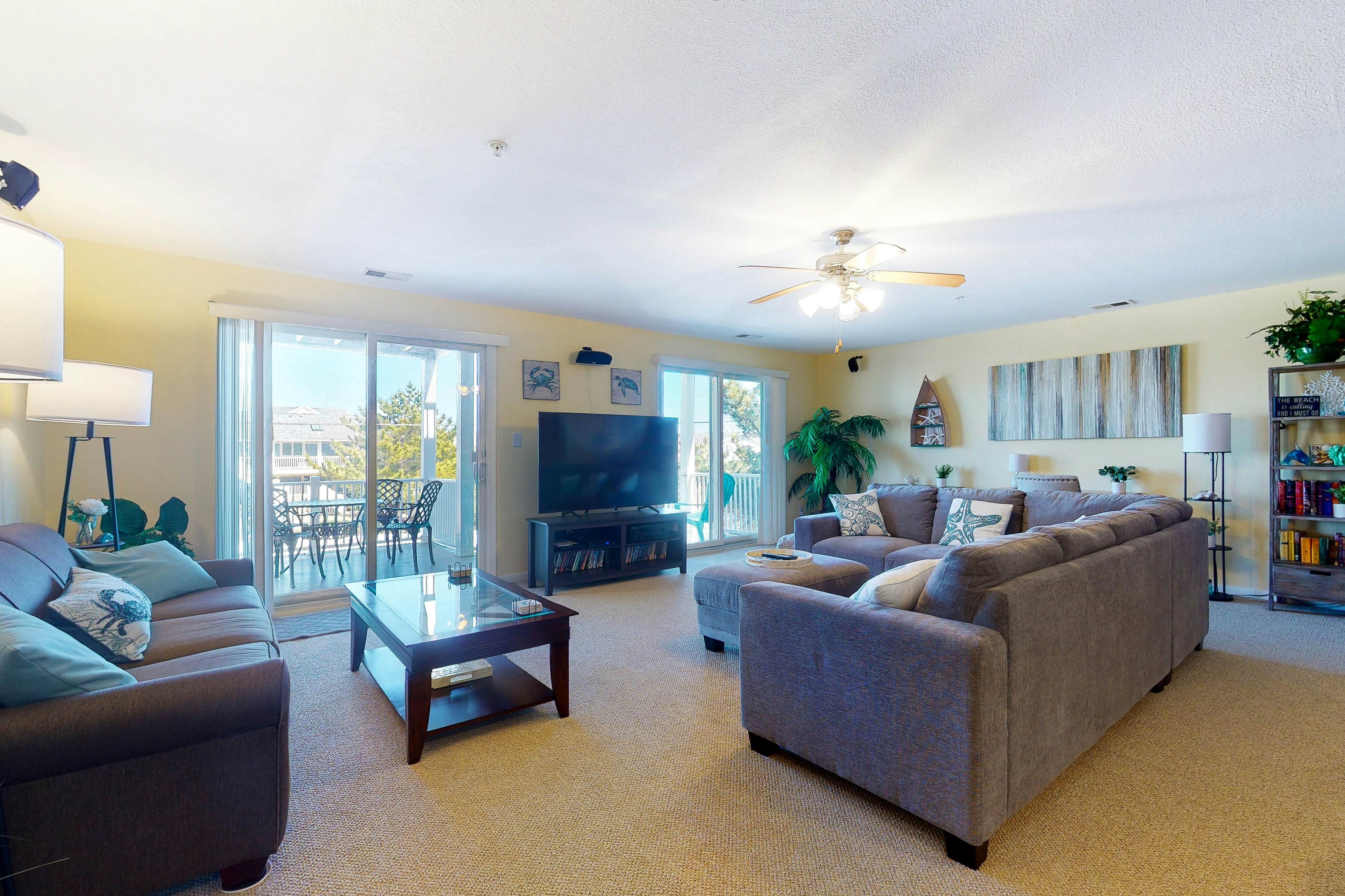 Seaside B202- Silver Lining 