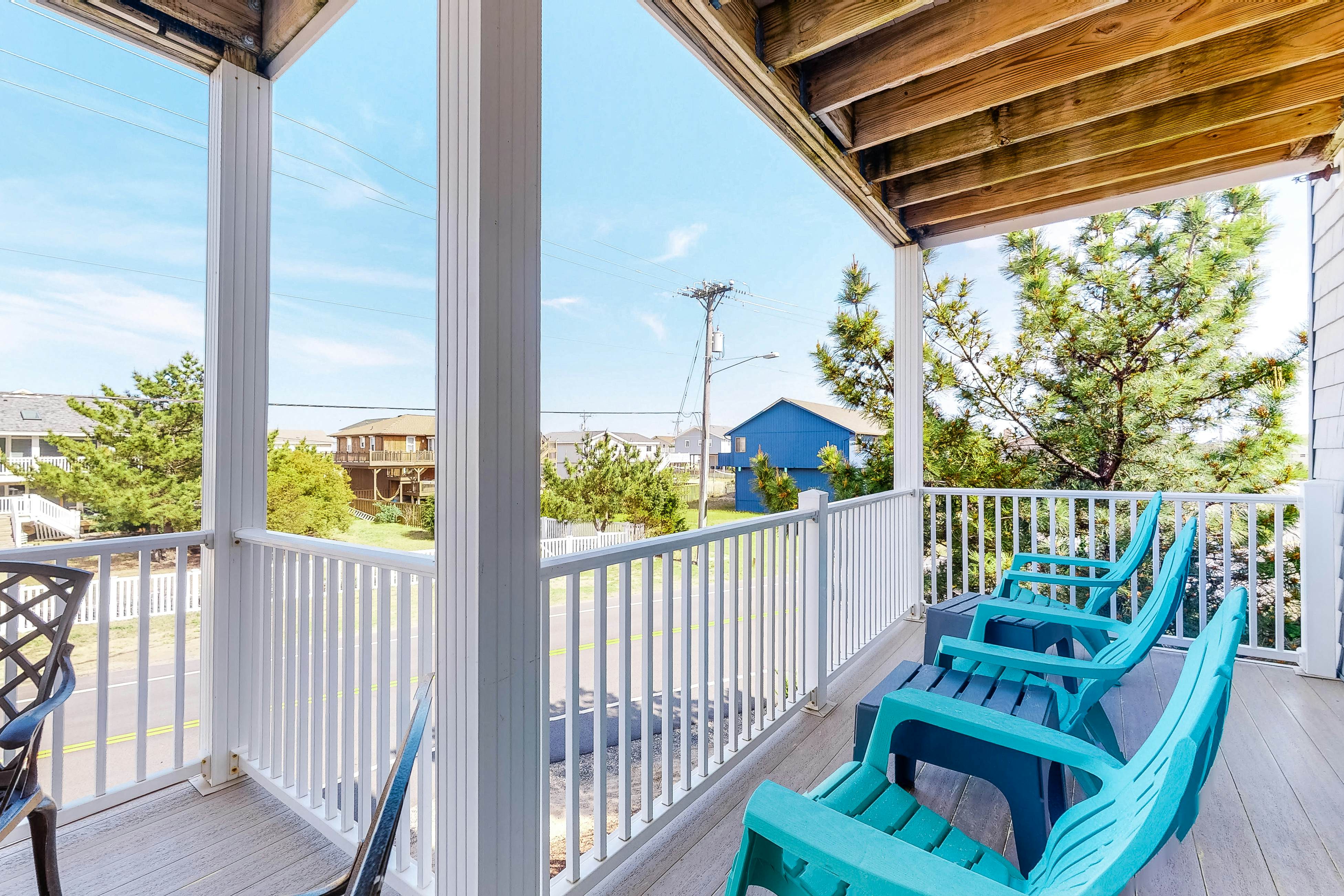 Seaside B202- Silver Lining 