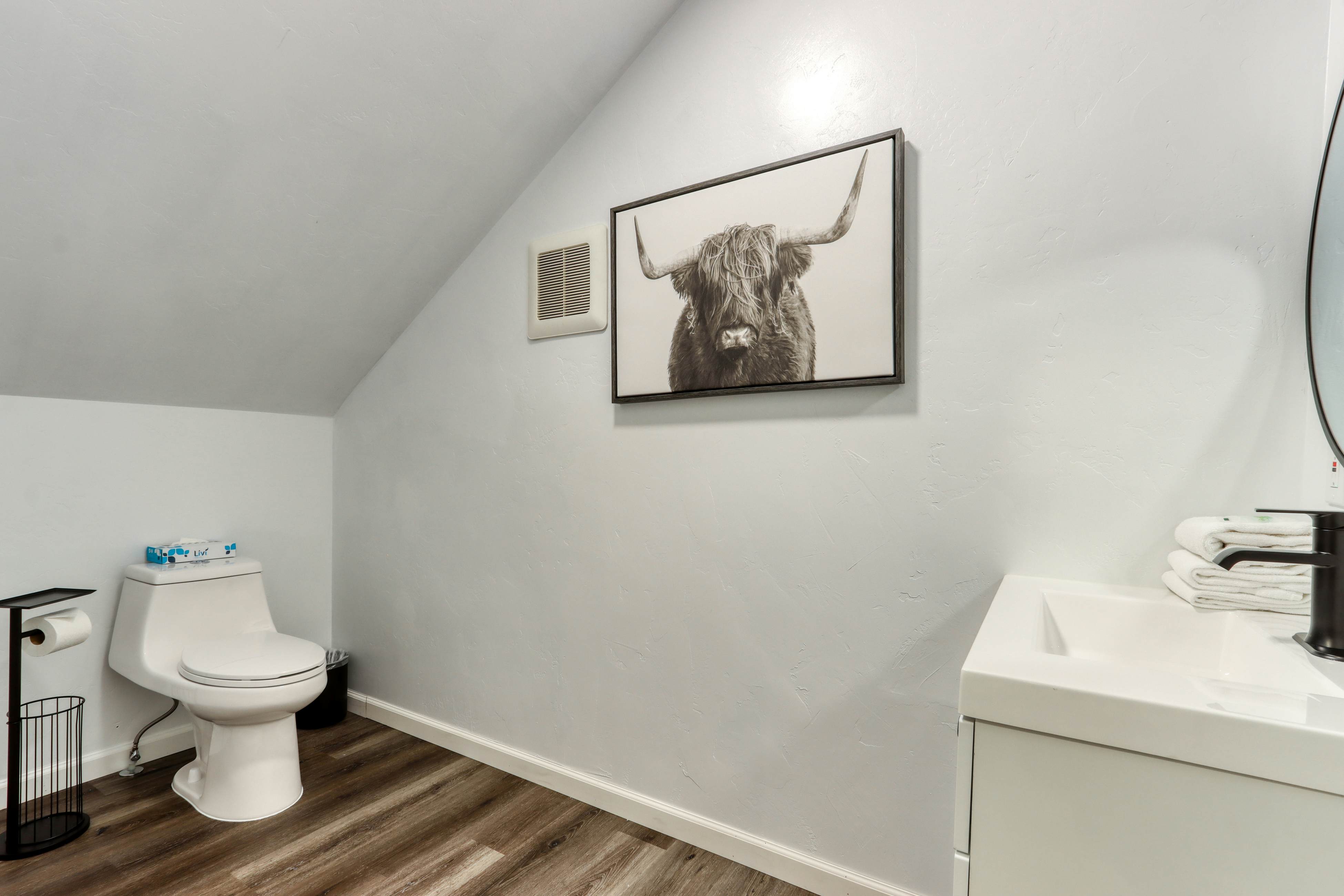 Luxury Deschutes Riverfront