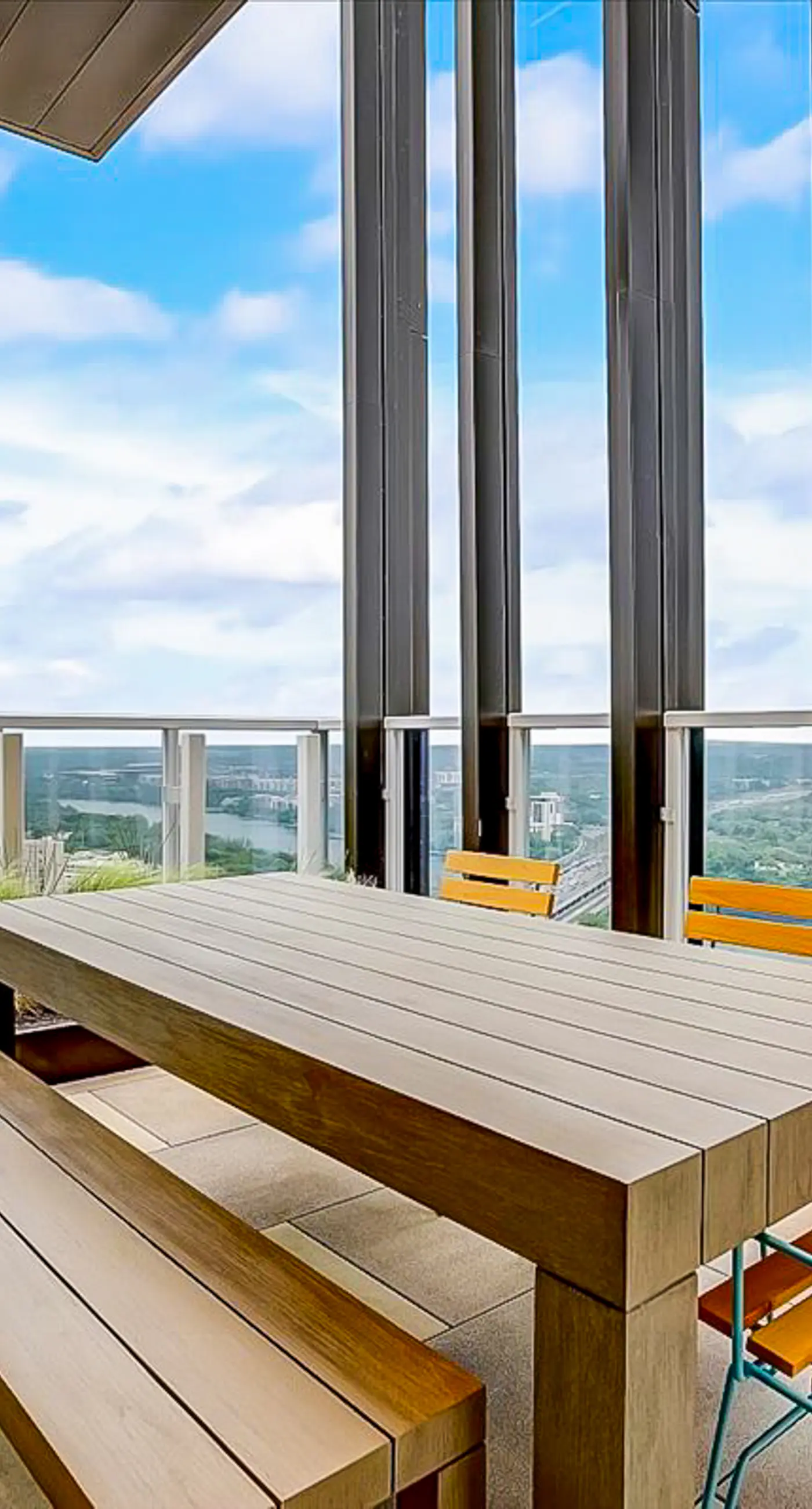 Natiivo Austin Horizons