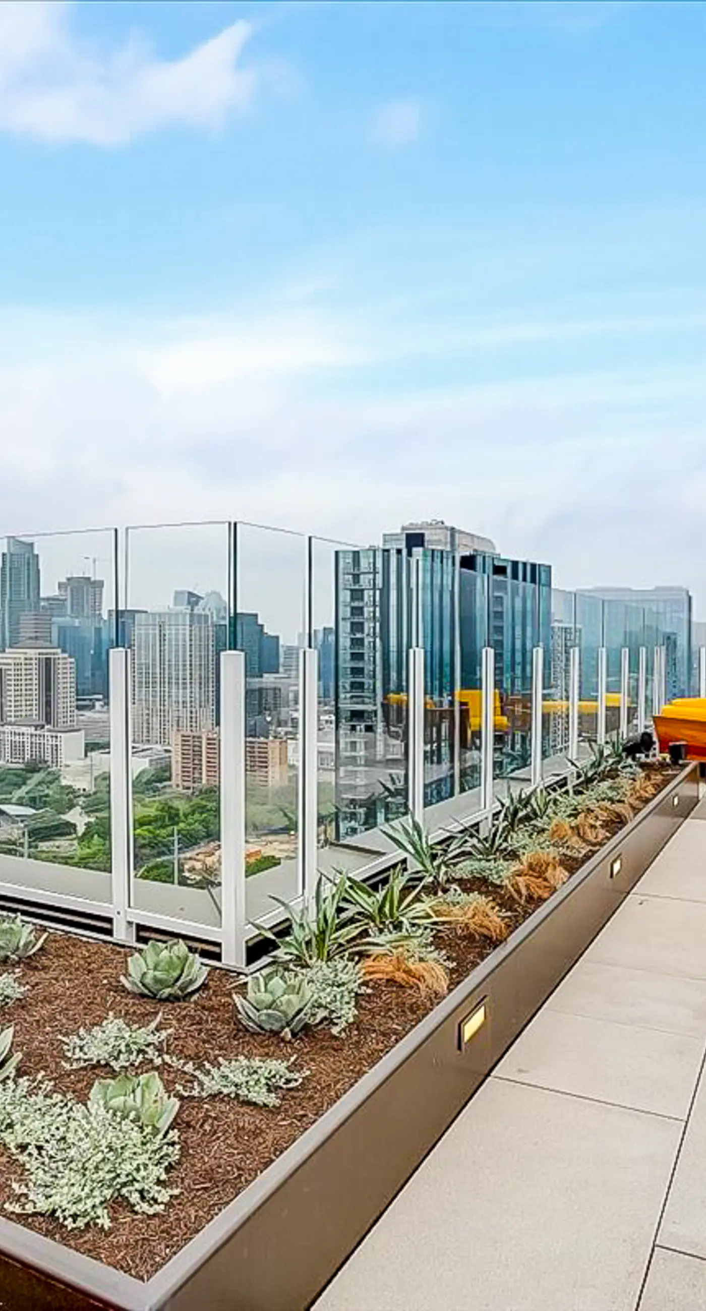 Natiivo Austin Horizons