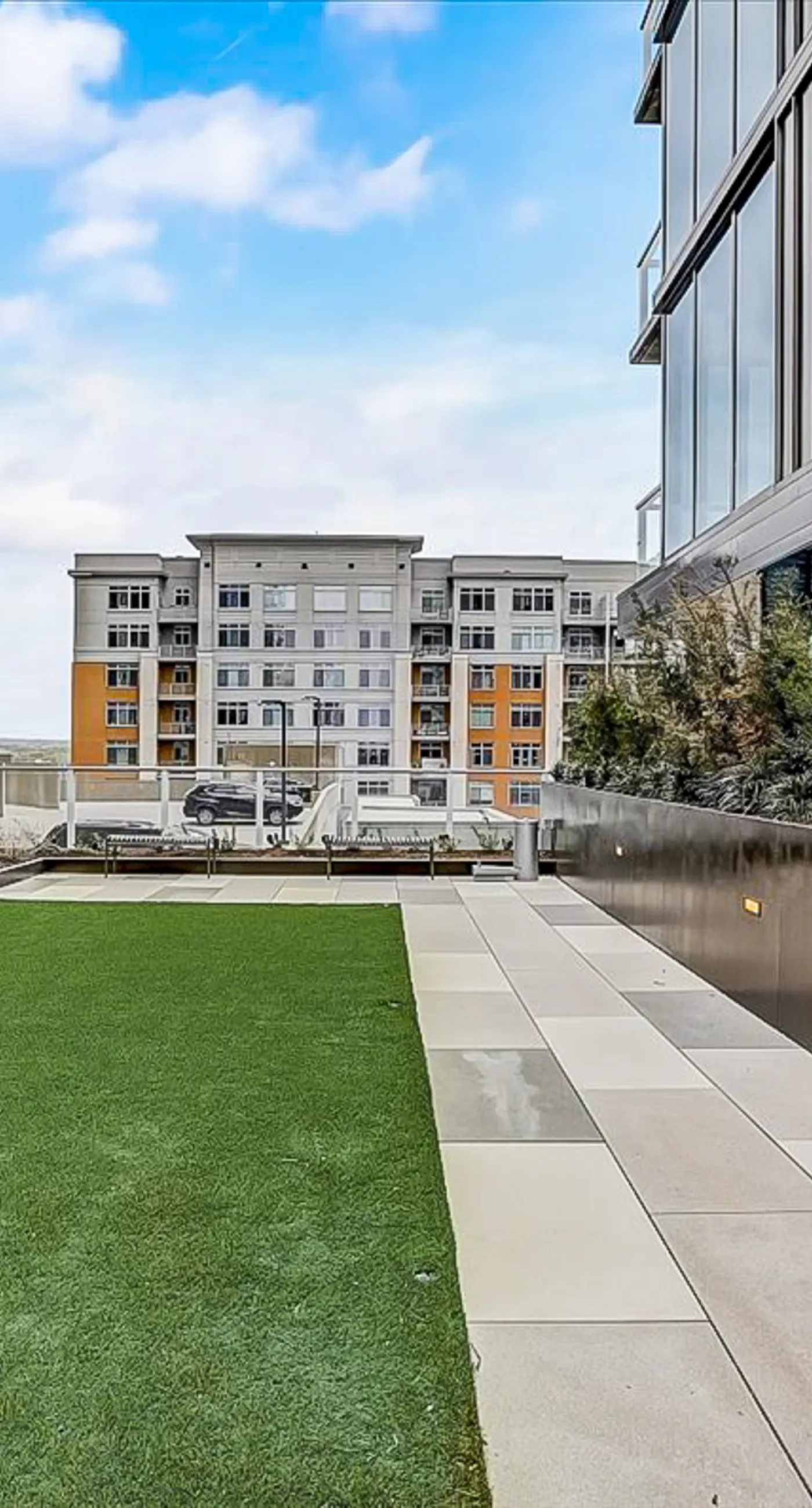 Natiivo Austin Horizons