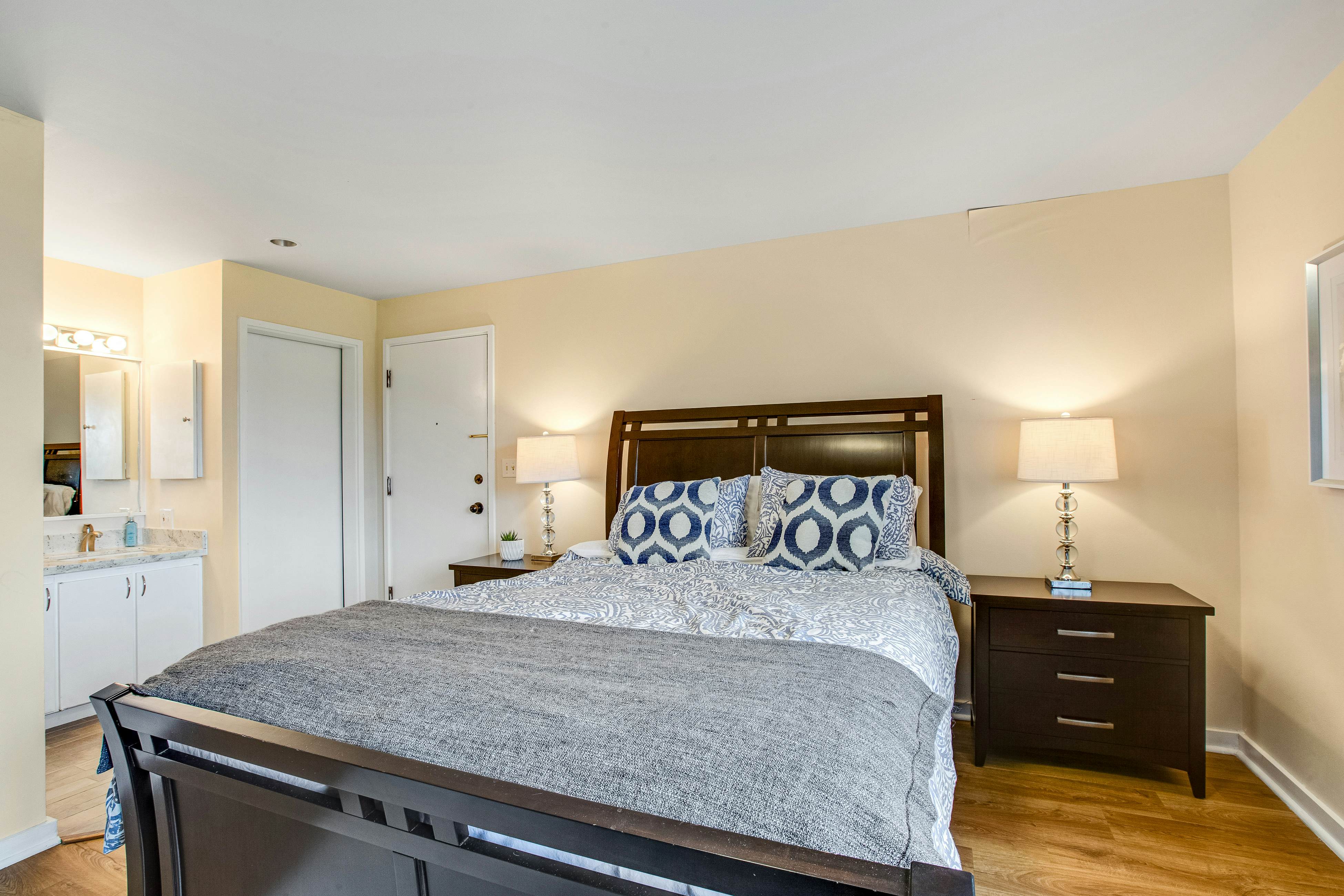 Port Ludlow Beach Condo