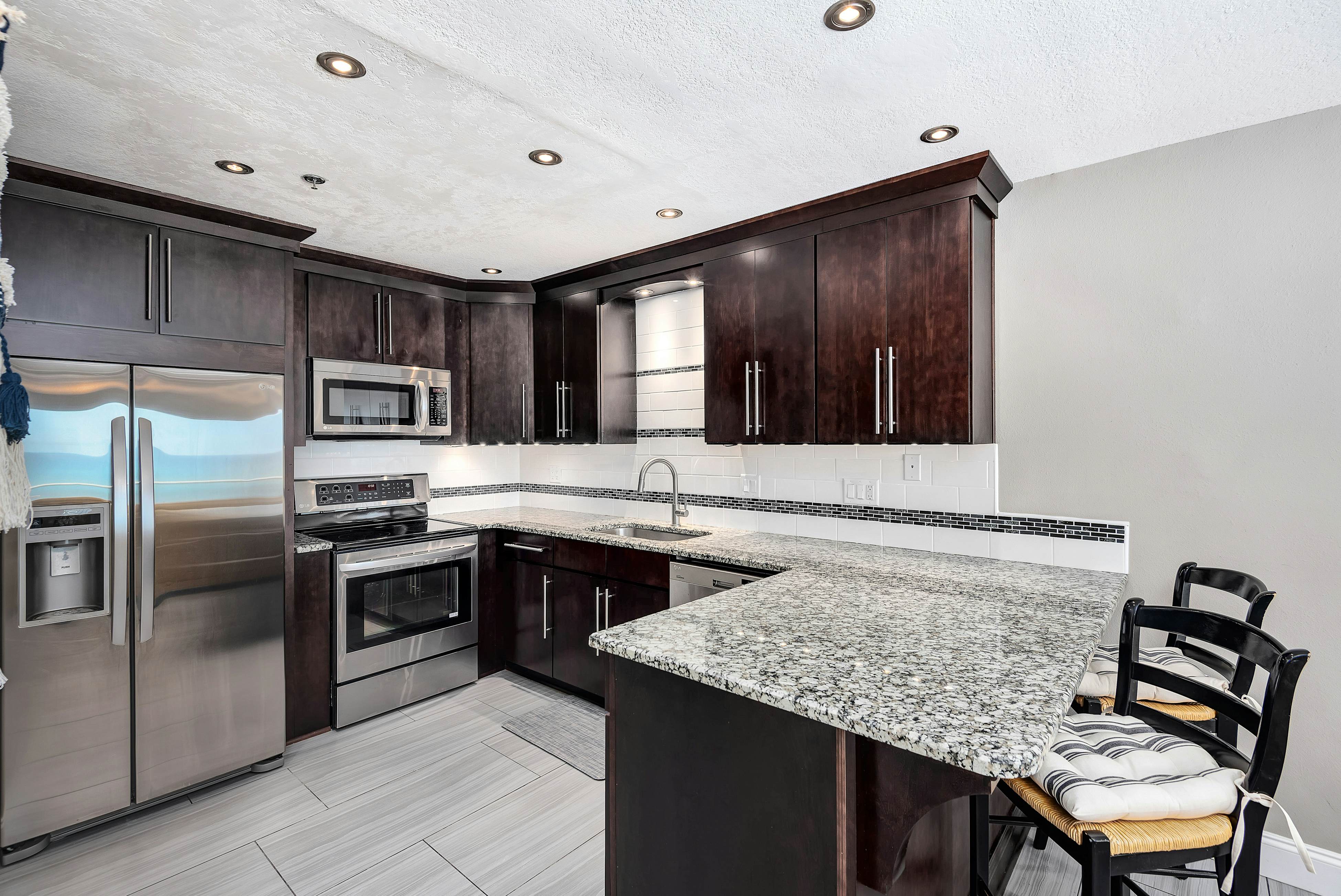 Commodore's Retreat 305