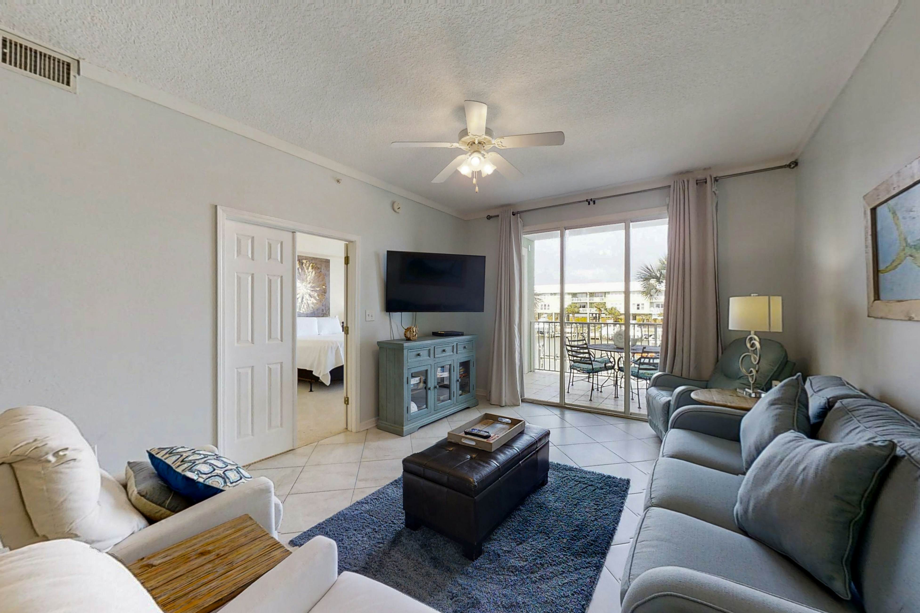 Navy Cove Harbor Vacation Rentals | Gulf Shores, AL | Vacasa