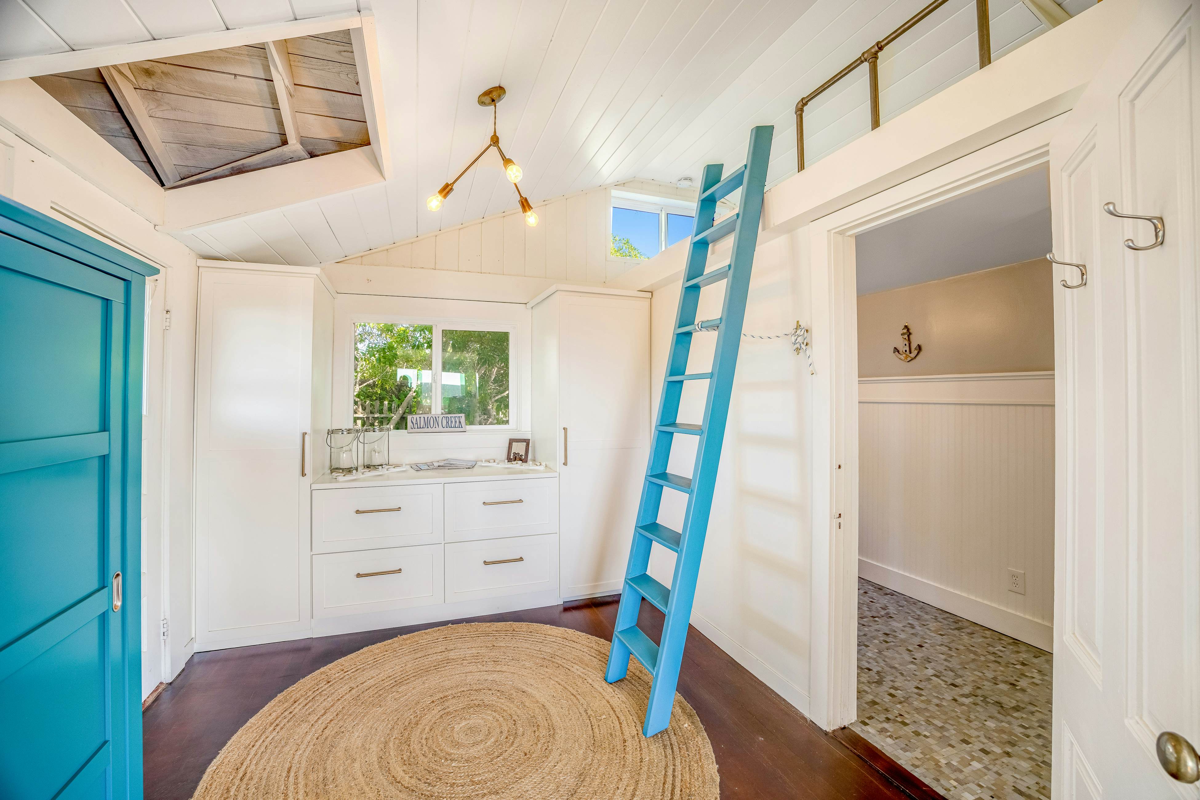 Seaside Cottage 2 BD Bodega Bay, CA Vacation Rental Vacasa